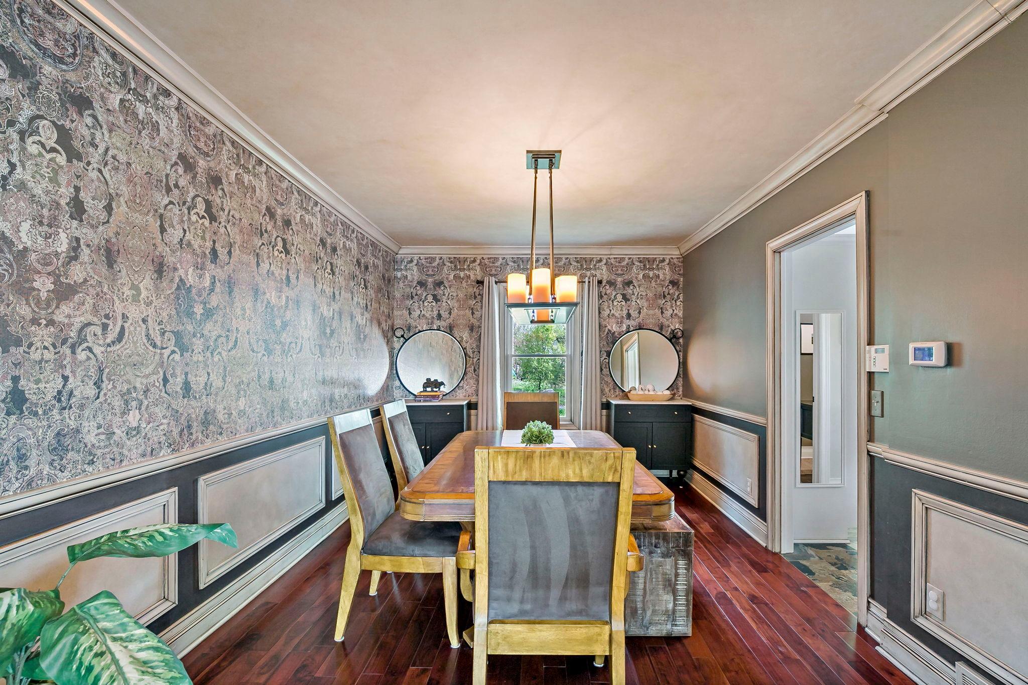 5830 Club Lane