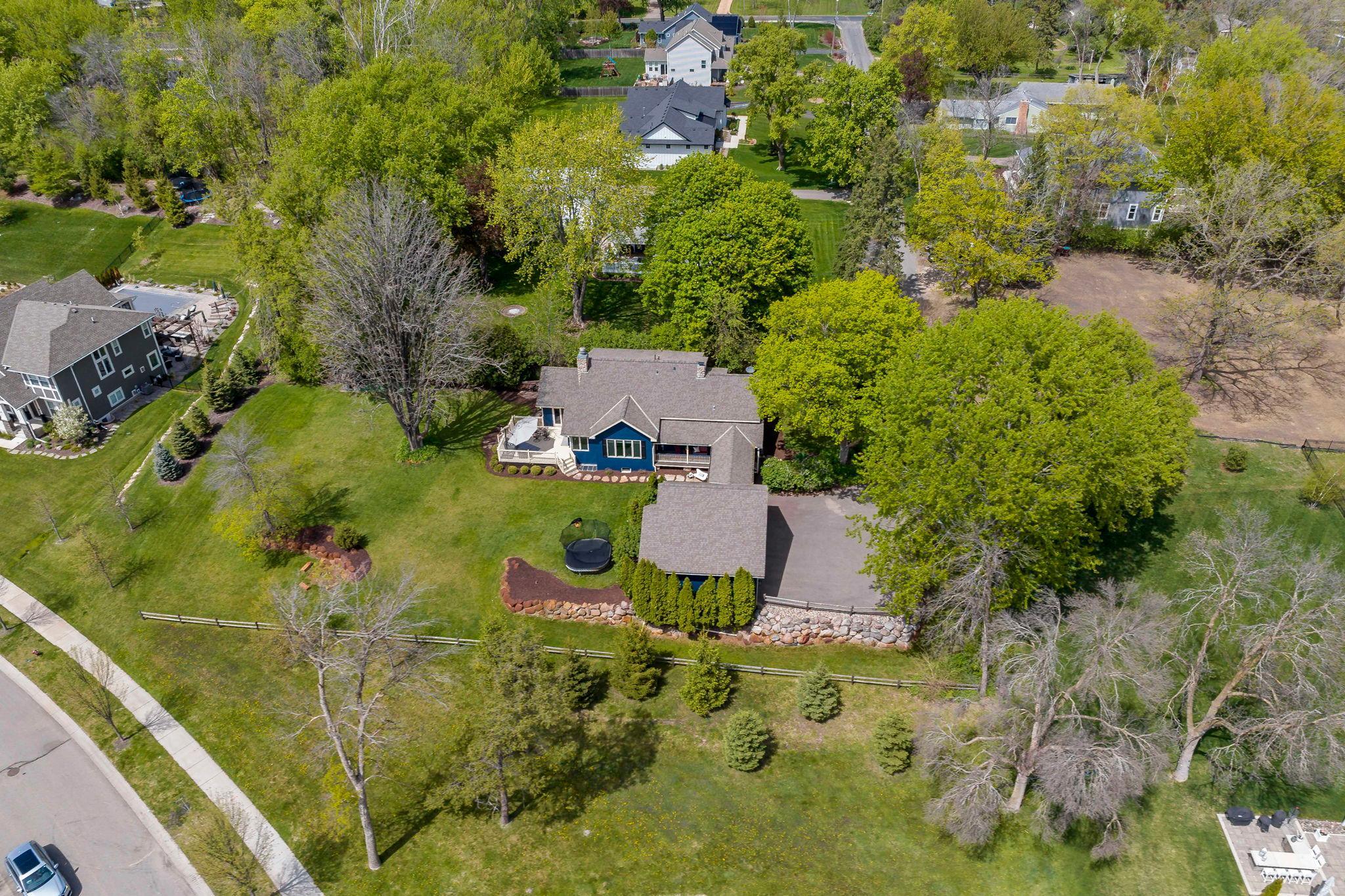 5830 Club Lane