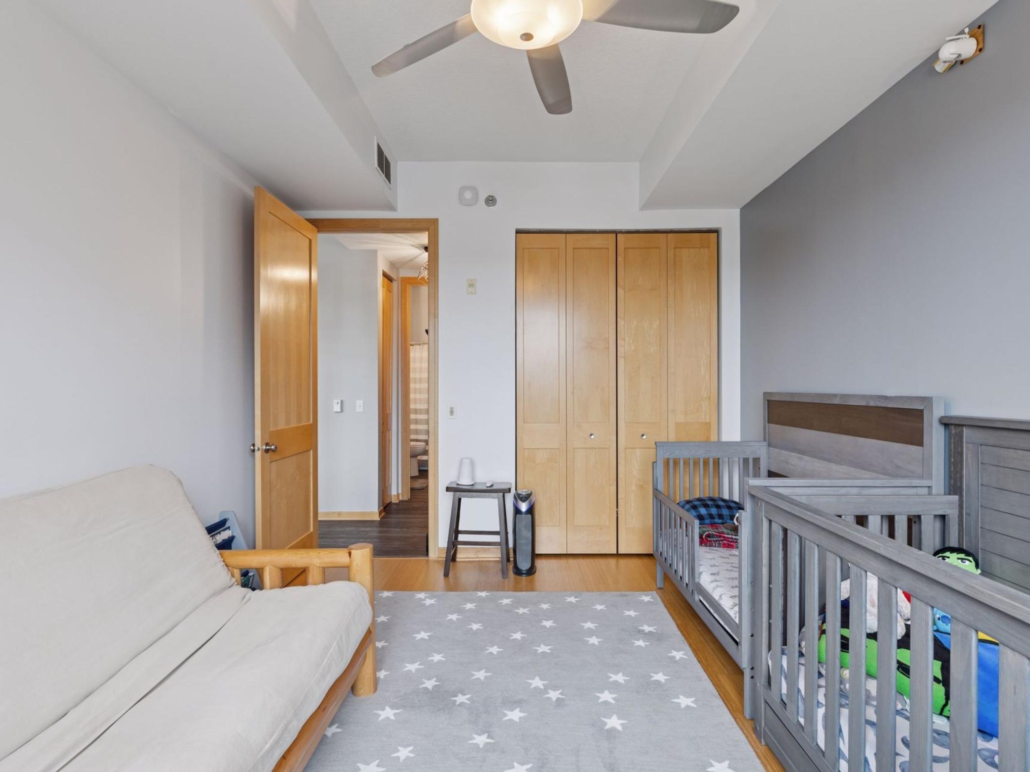 256 Spring Street Unit: 413