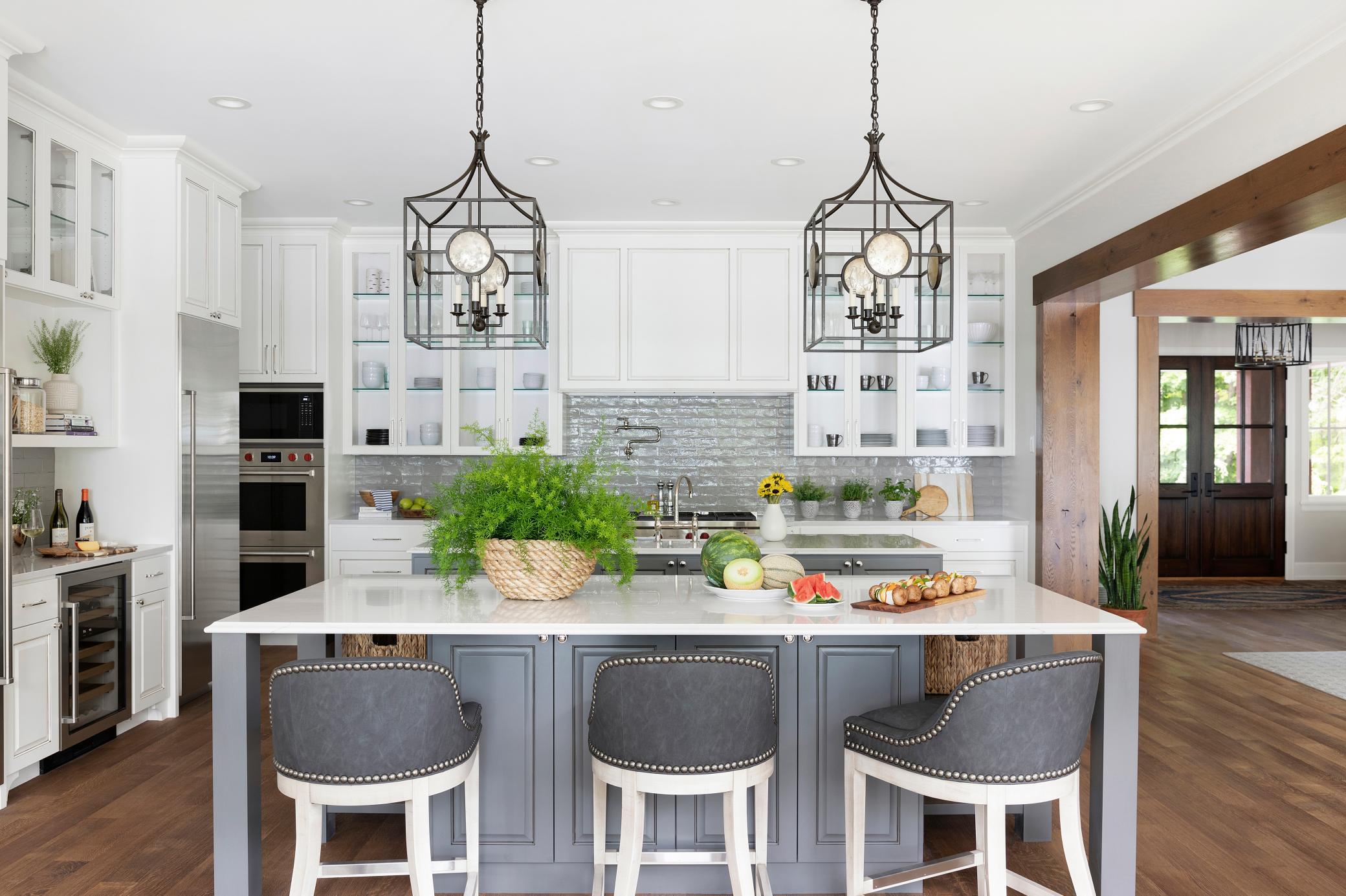 3225 W 54th Street
