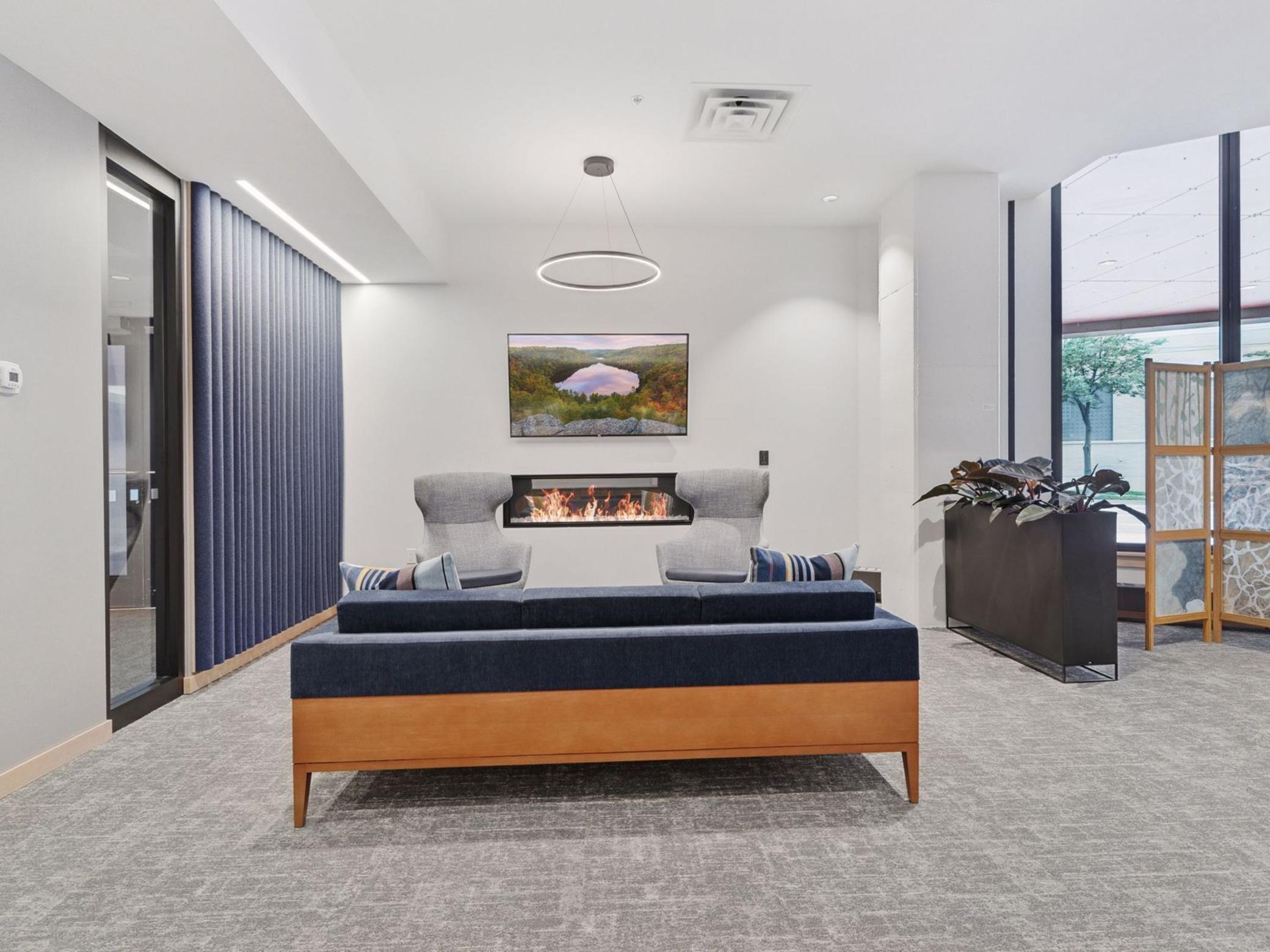 1240 S 2nd Street Unit: 828