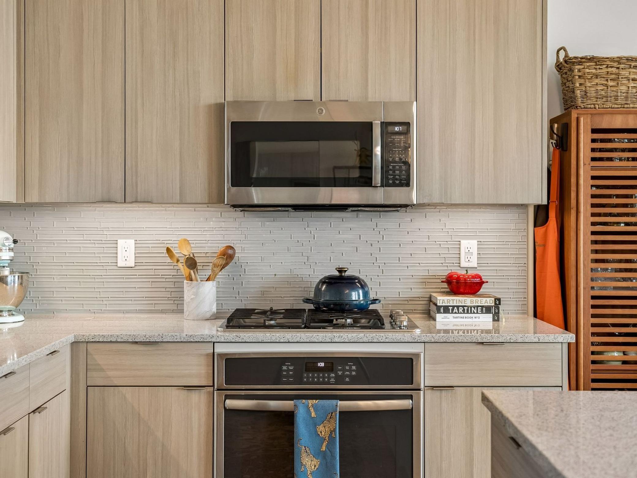 1240 S 2nd Street Unit: 828