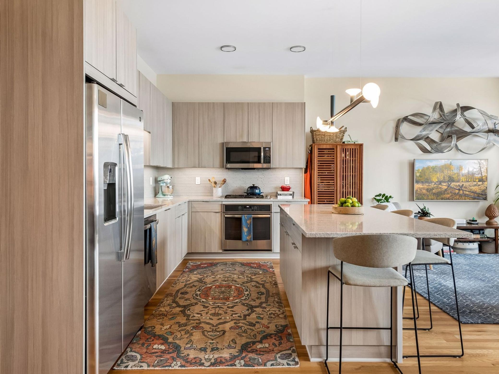 1240 S 2nd Street Unit: 828