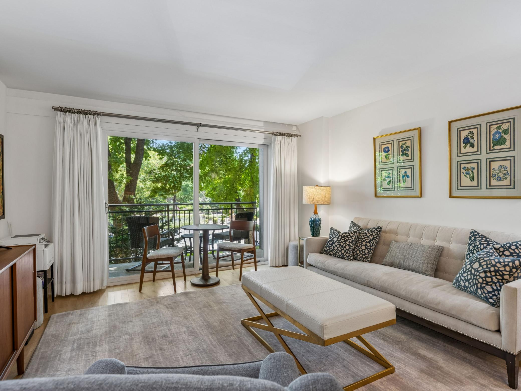 210 W Grant Street Unit: 107