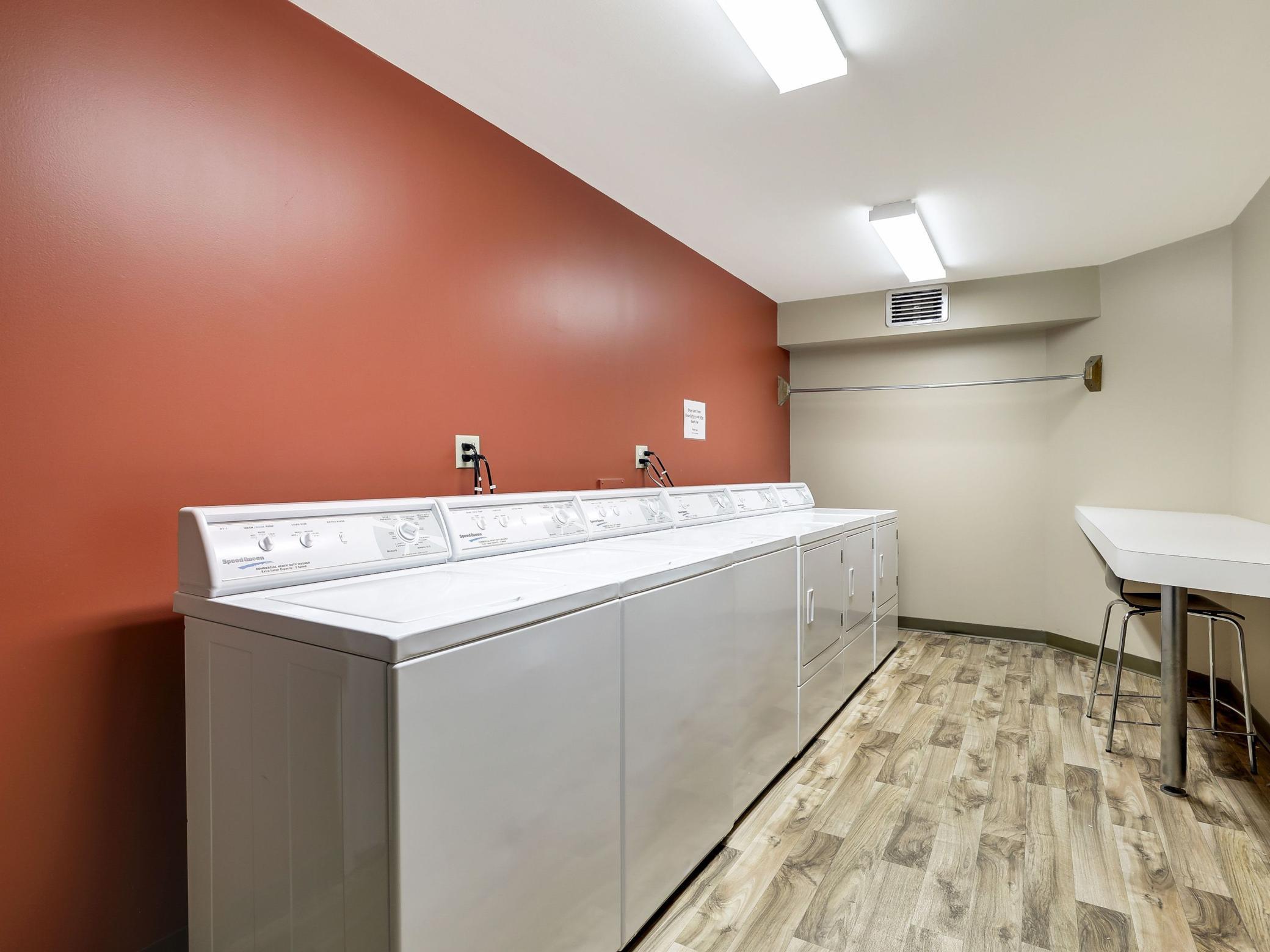 210 W Grant Street Unit: 107