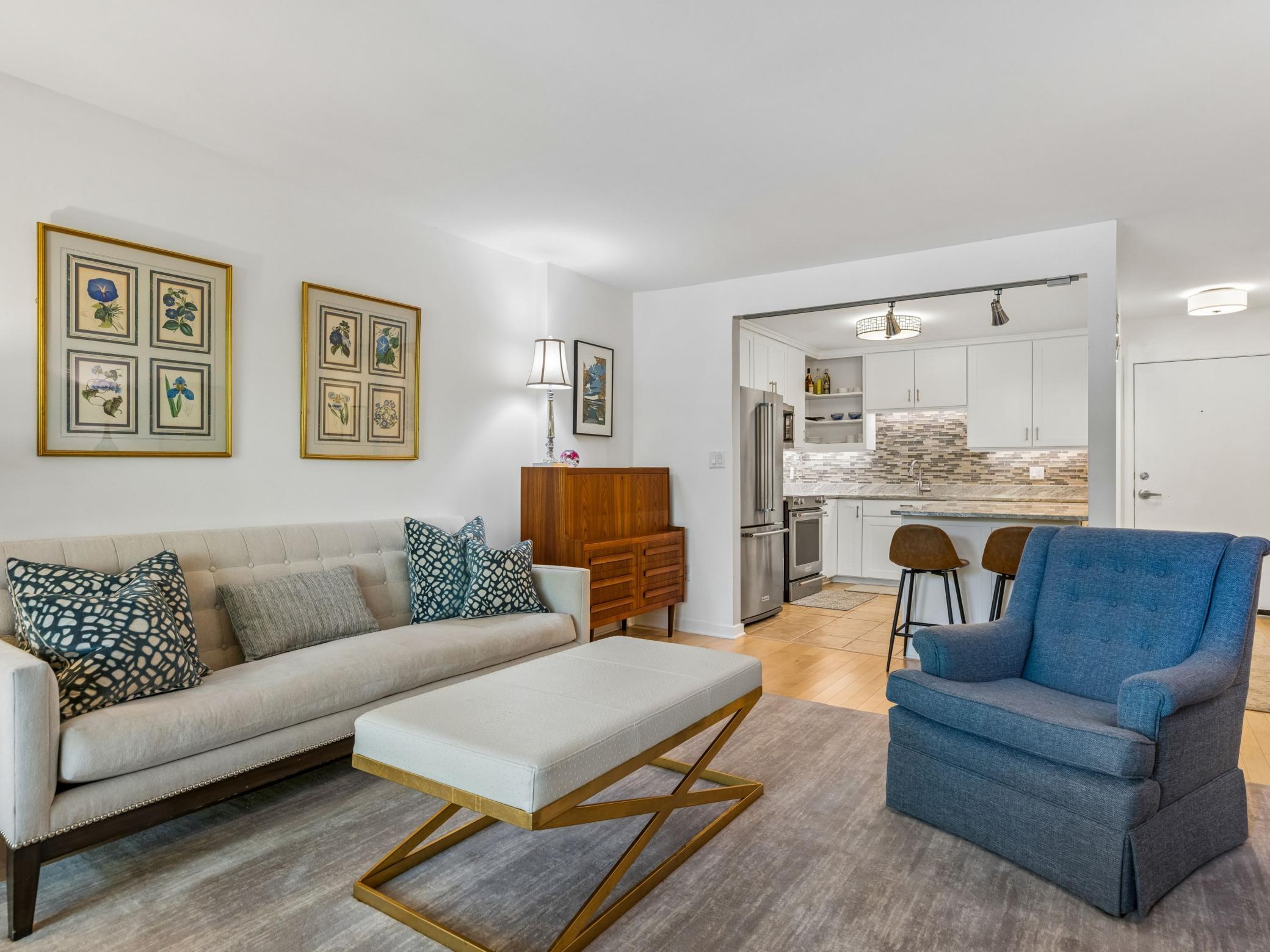 210 W Grant Street Unit: 107