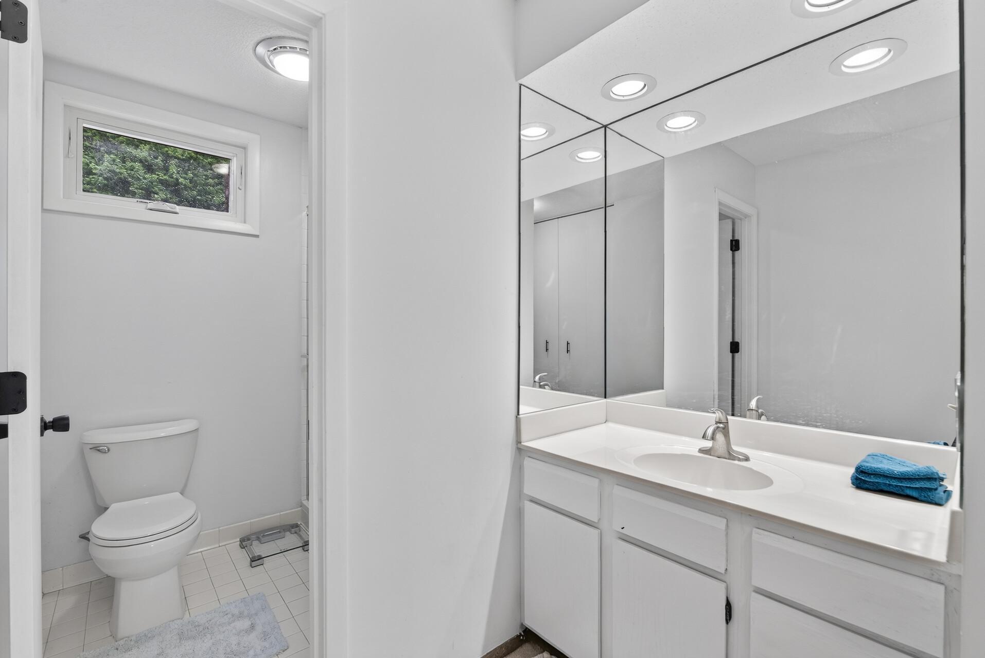 5725 Duncan Lane