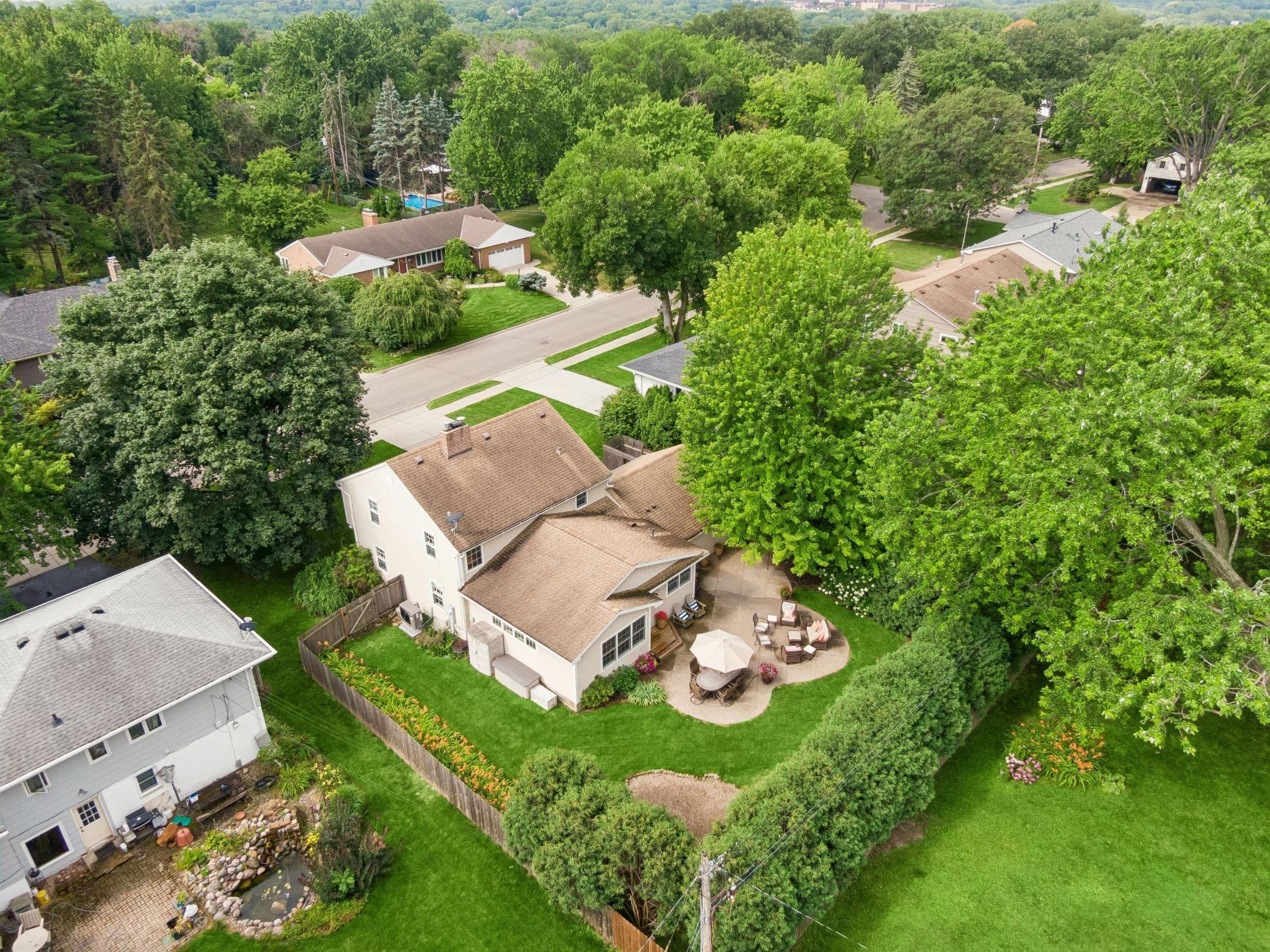 5220 Maddox Lane