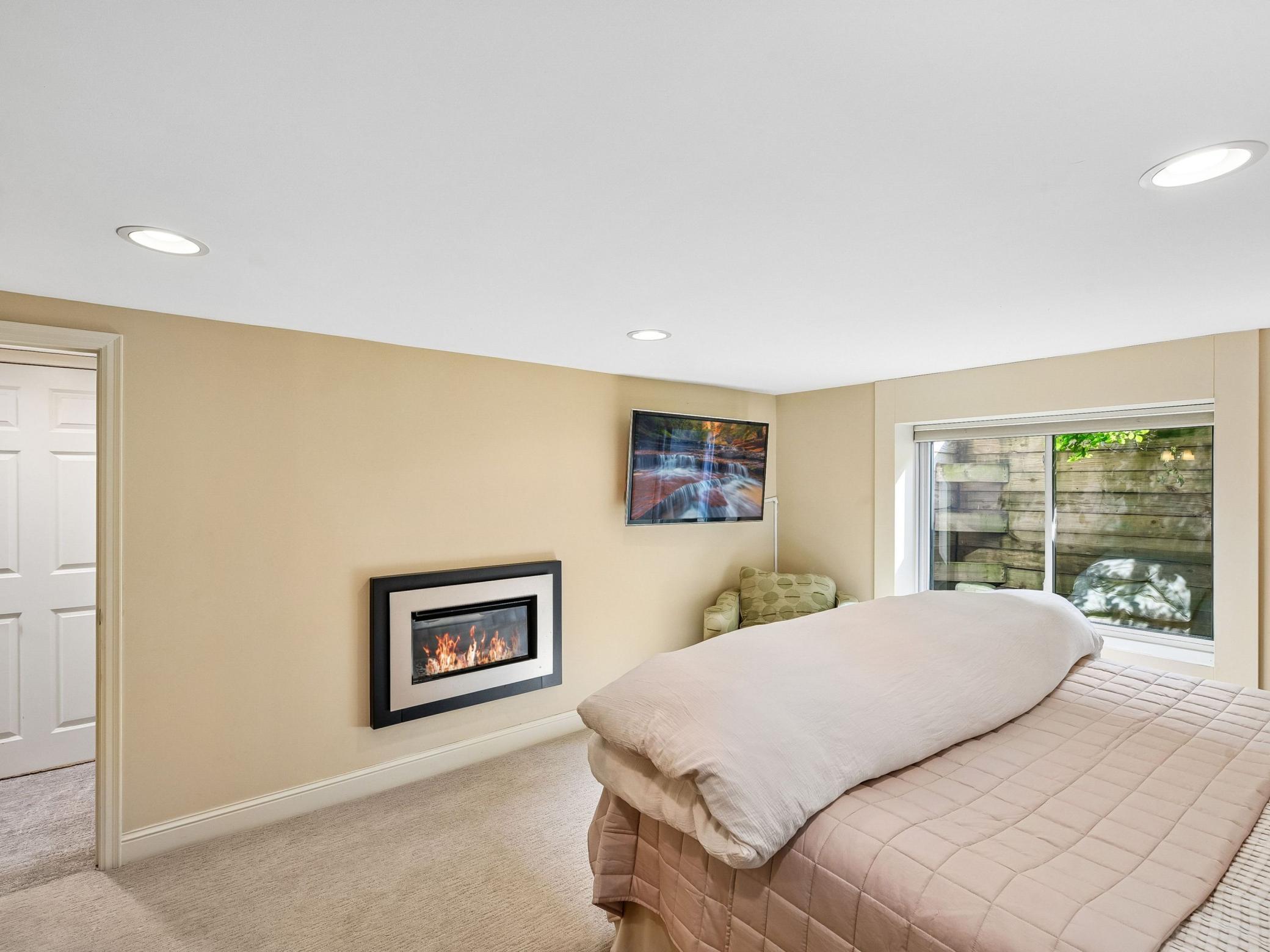 5220 Maddox Lane