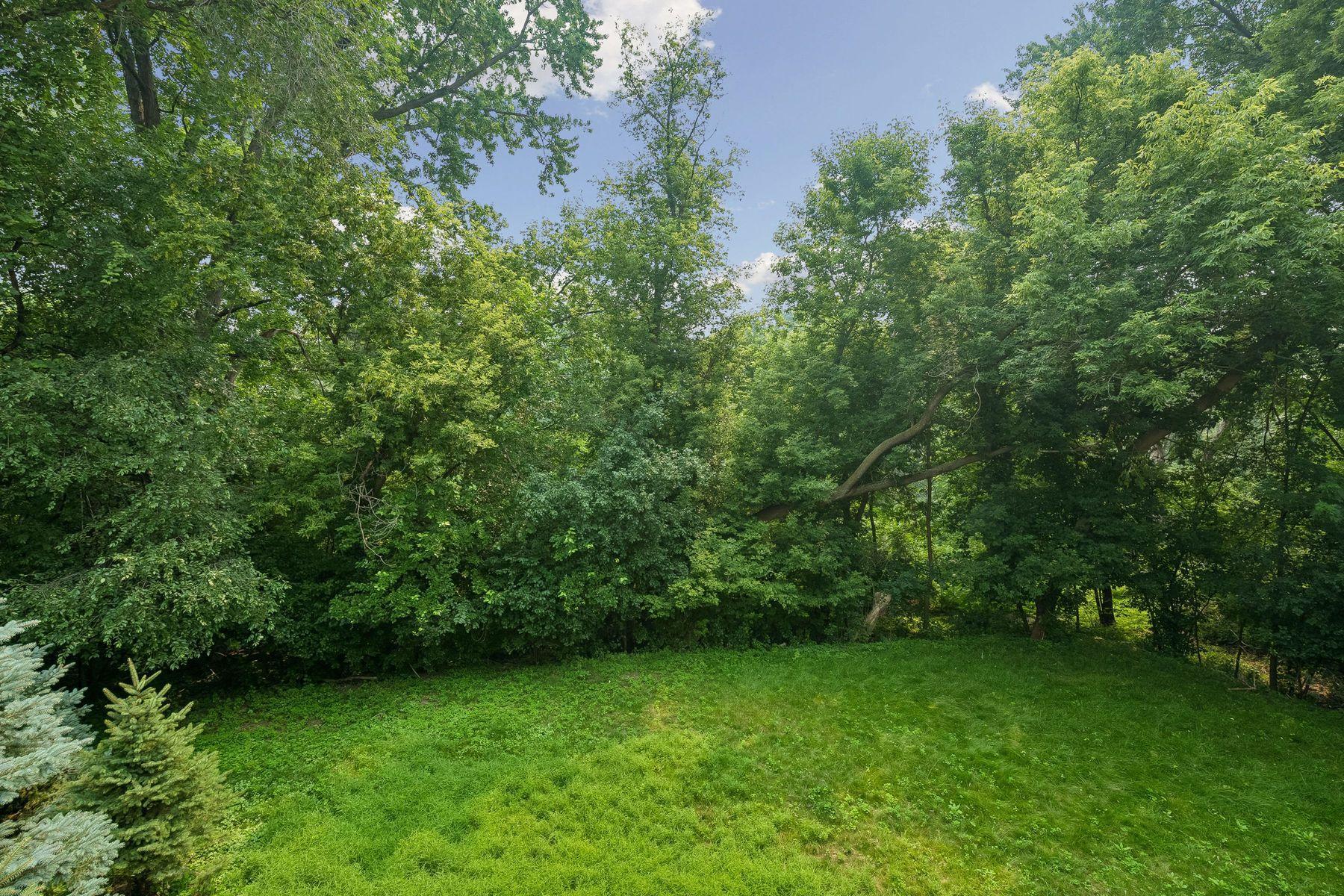 3225 W 54th Street