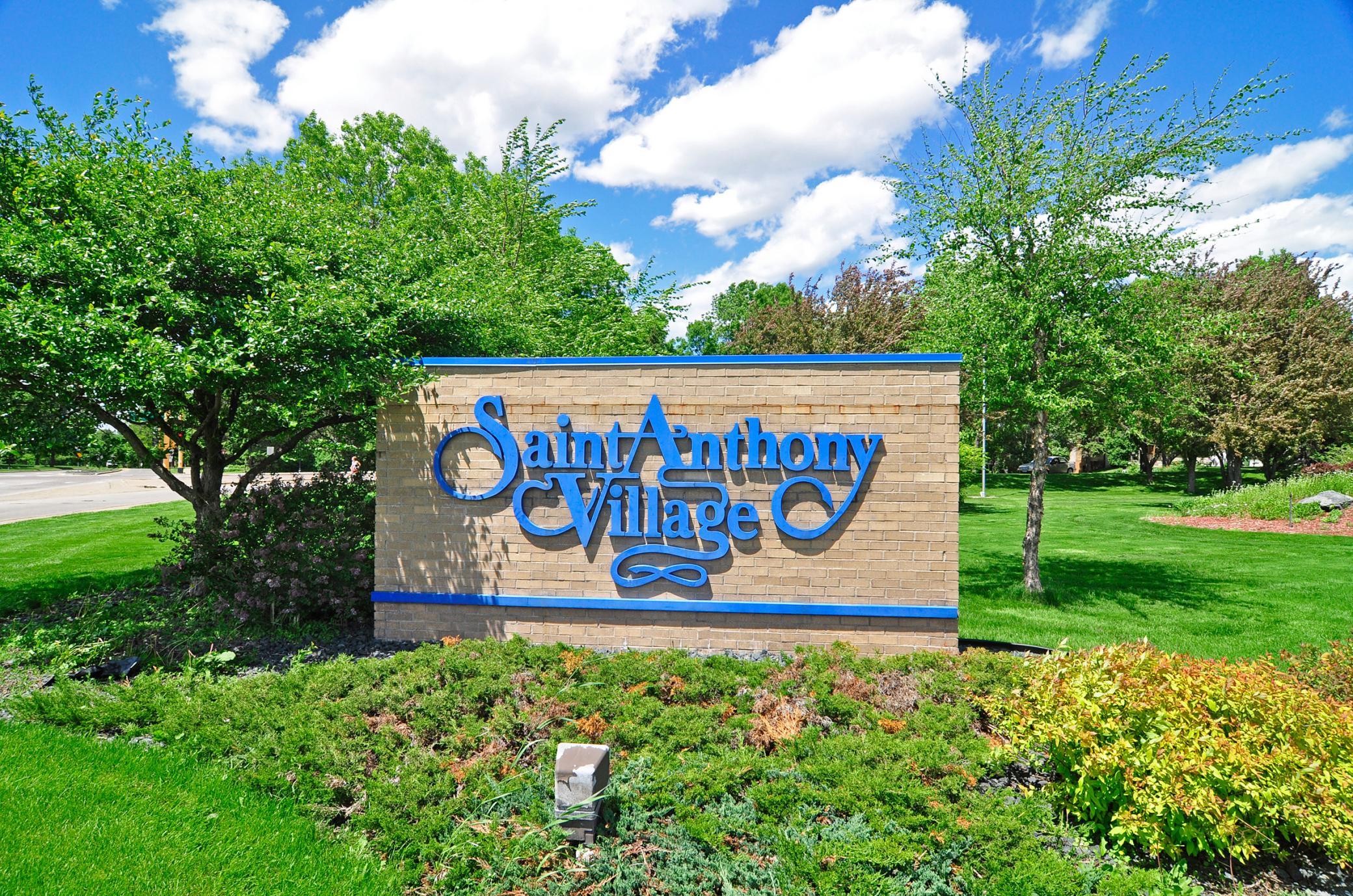 3218 Old Highway 8