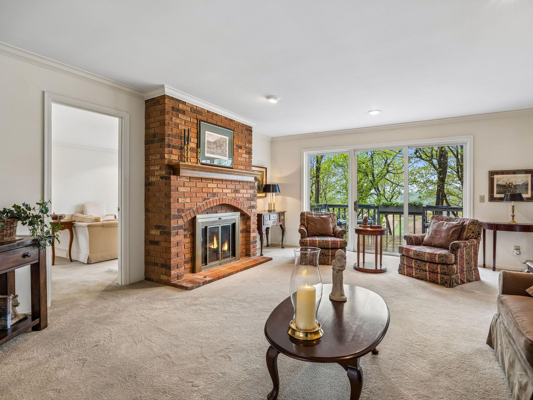 11202 Mount Curve Road