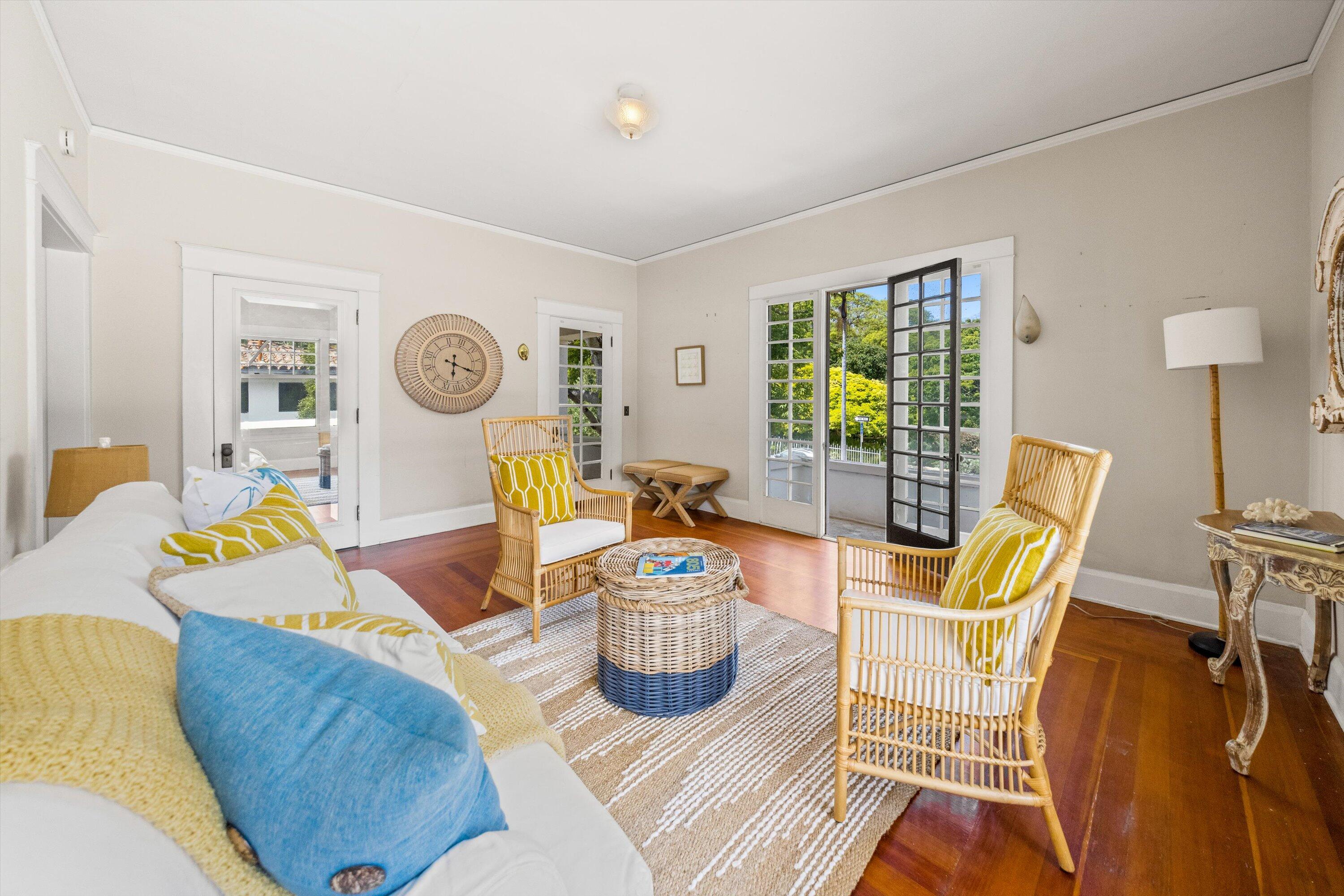 1515 Santa Barbara Street