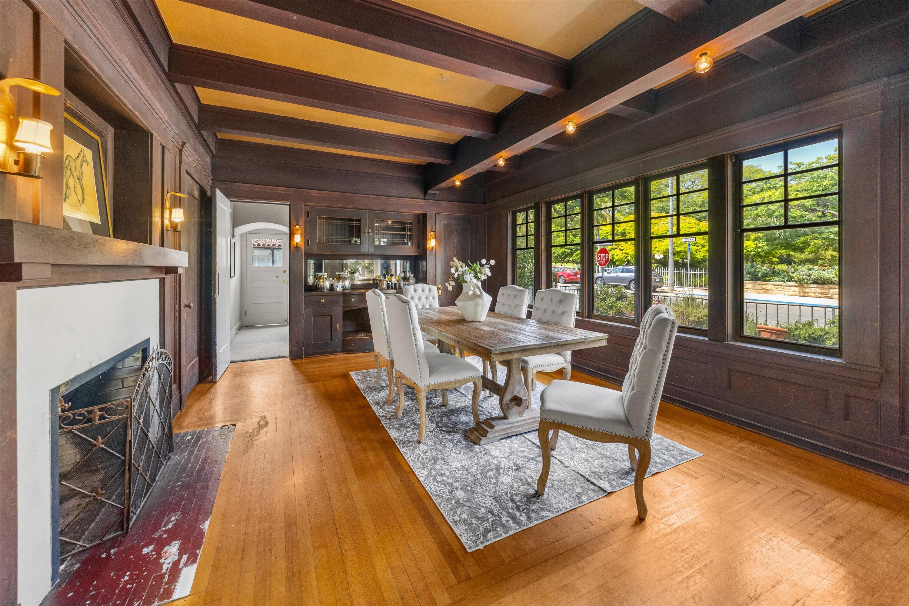 1515 Santa Barbara Street