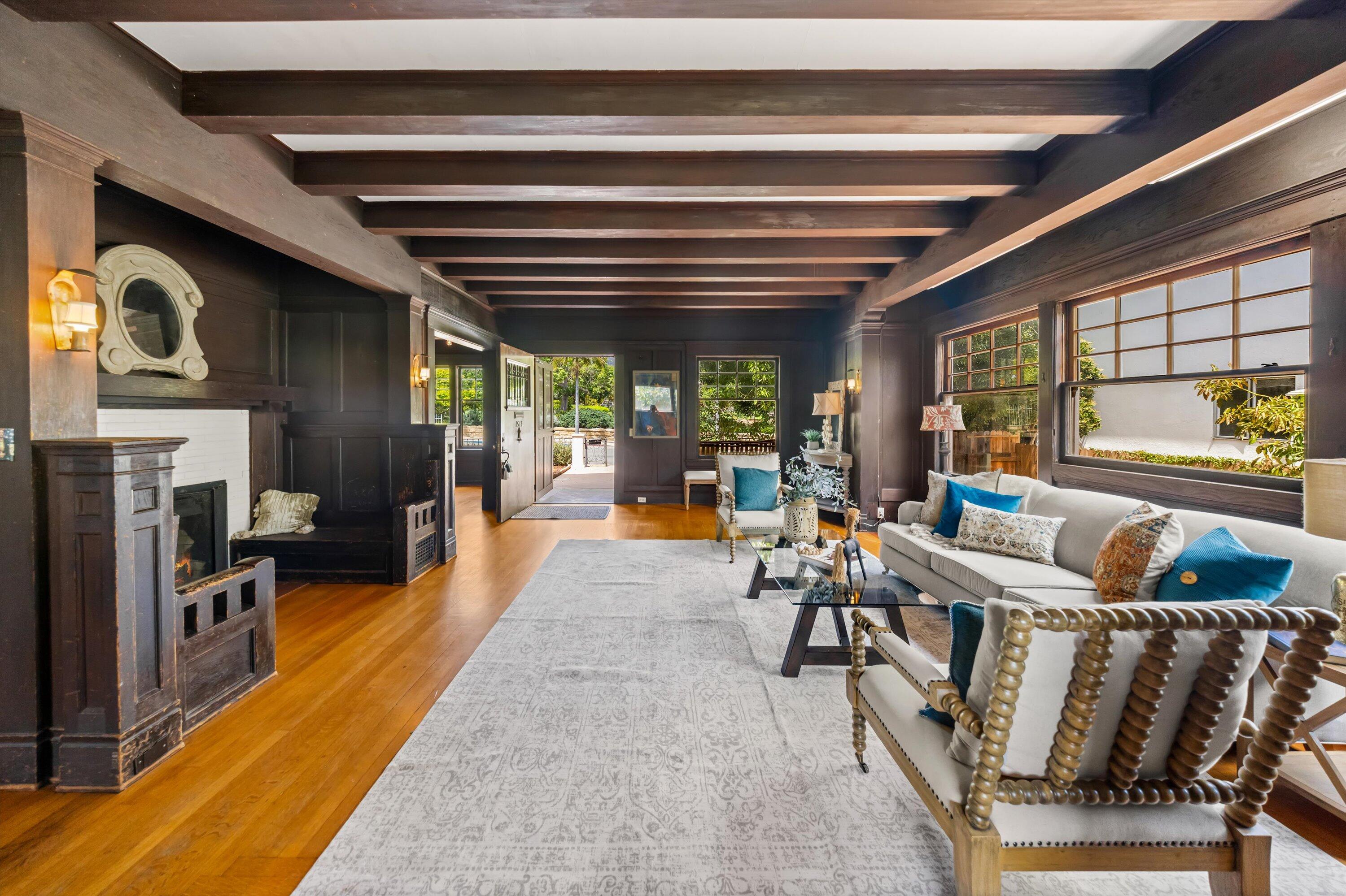 1515 Santa Barbara Street