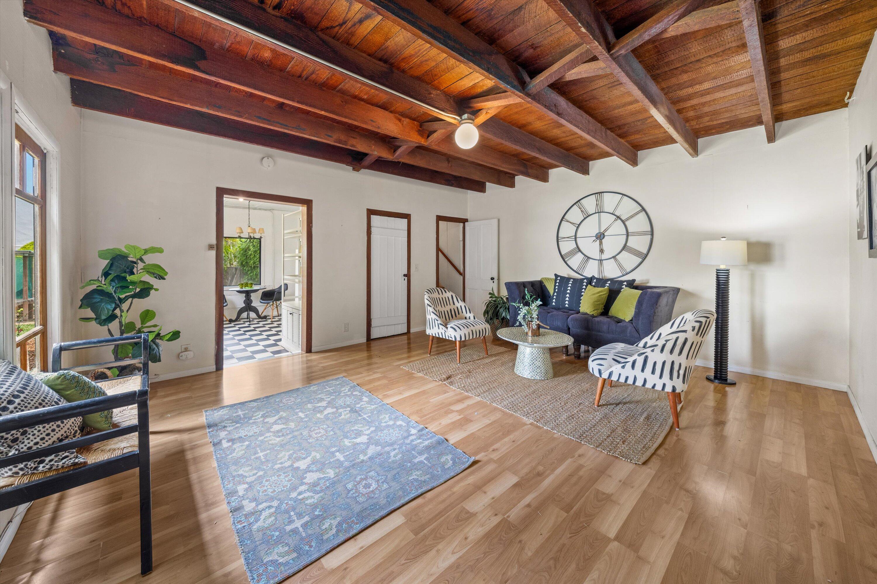 1515 Santa Barbara Street