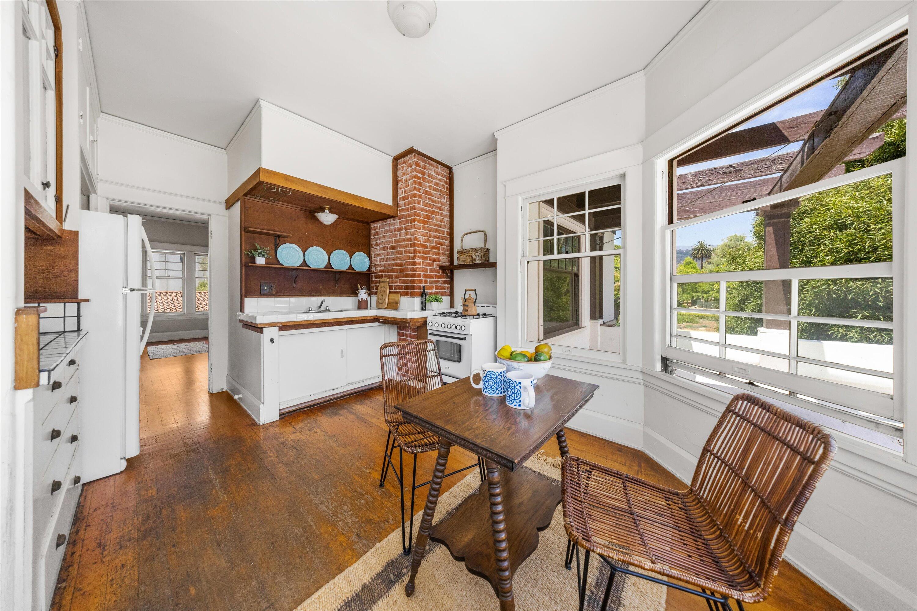 1515 Santa Barbara Street