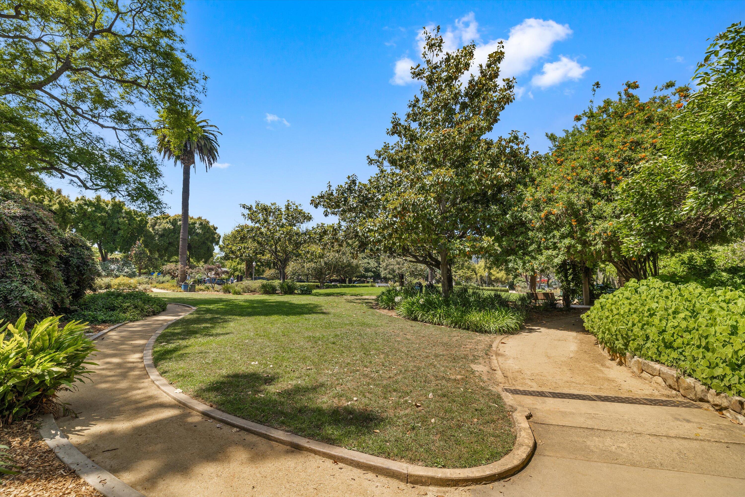 1515 Santa Barbara Street