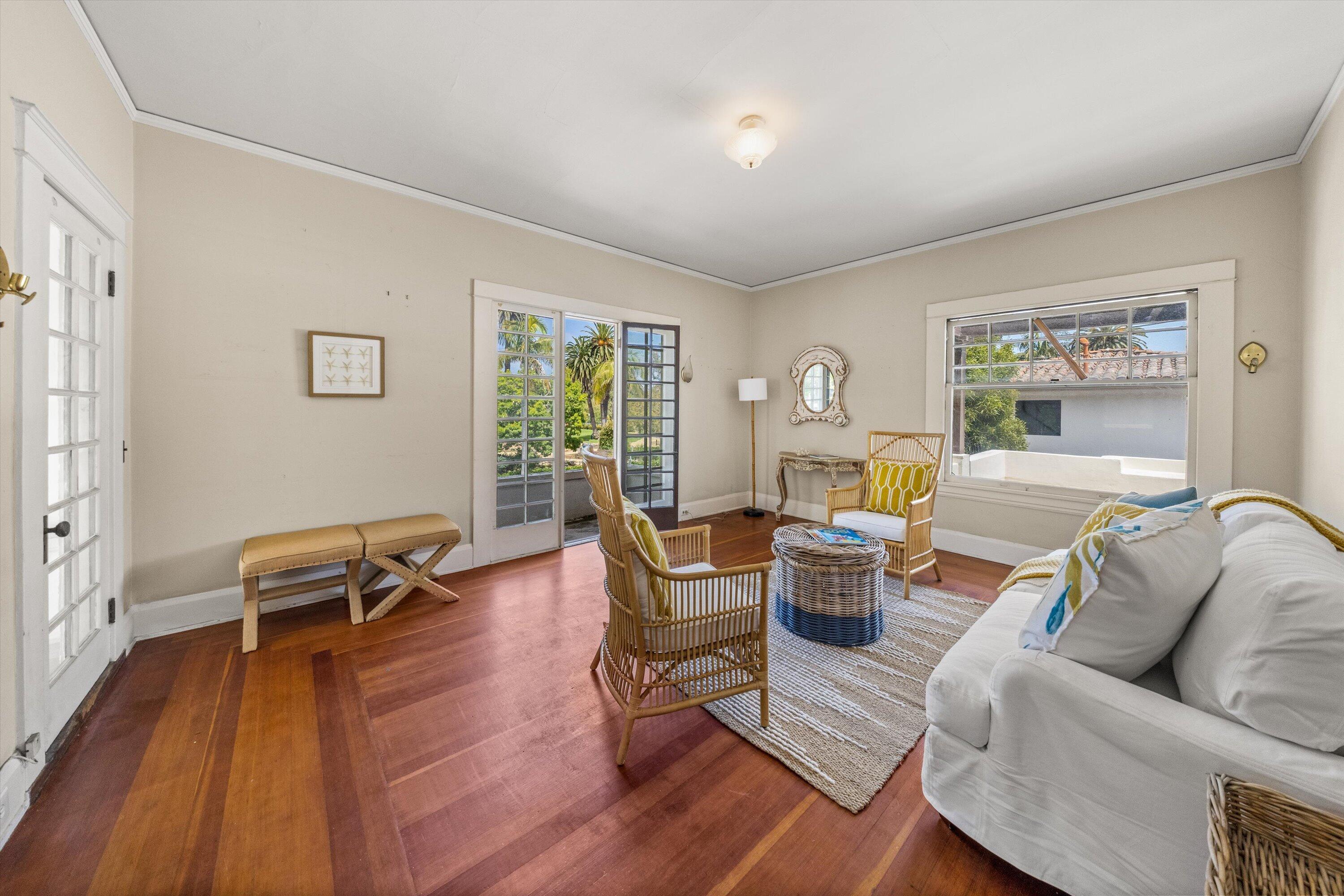 1515 Santa Barbara Street