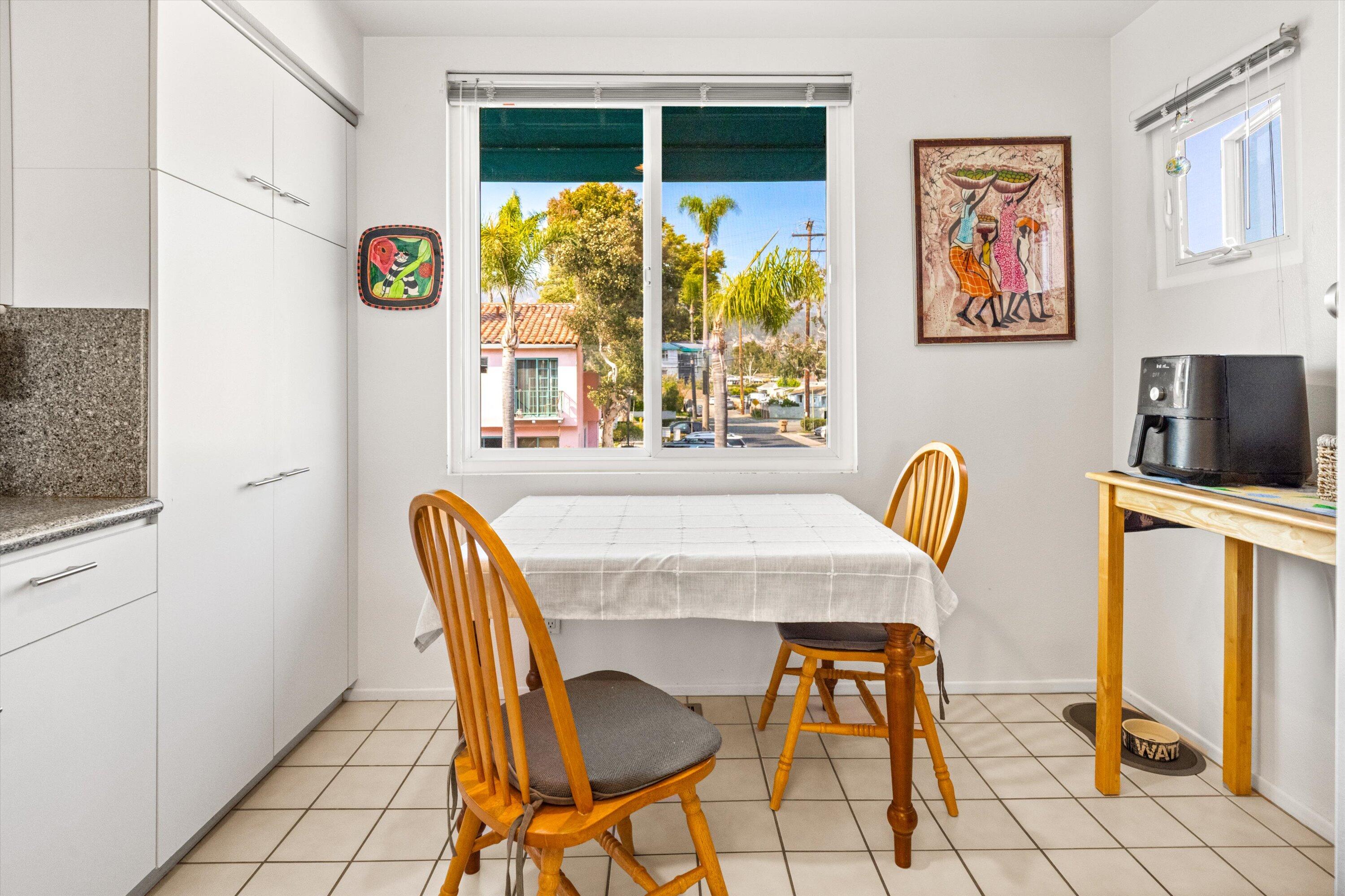 4297 Carpinteria Avenue Unit: 8