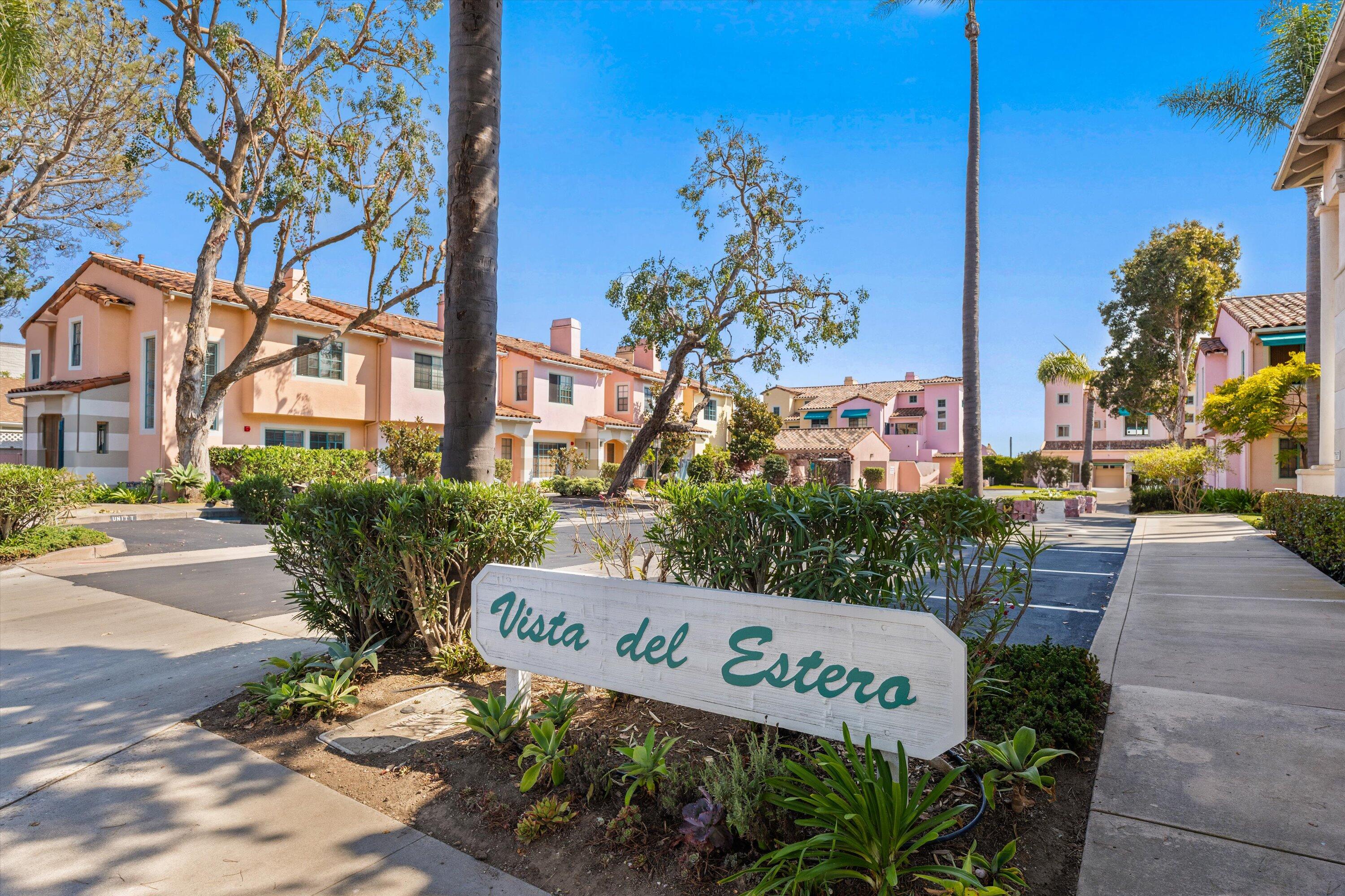 4297 Carpinteria Avenue Unit: 8