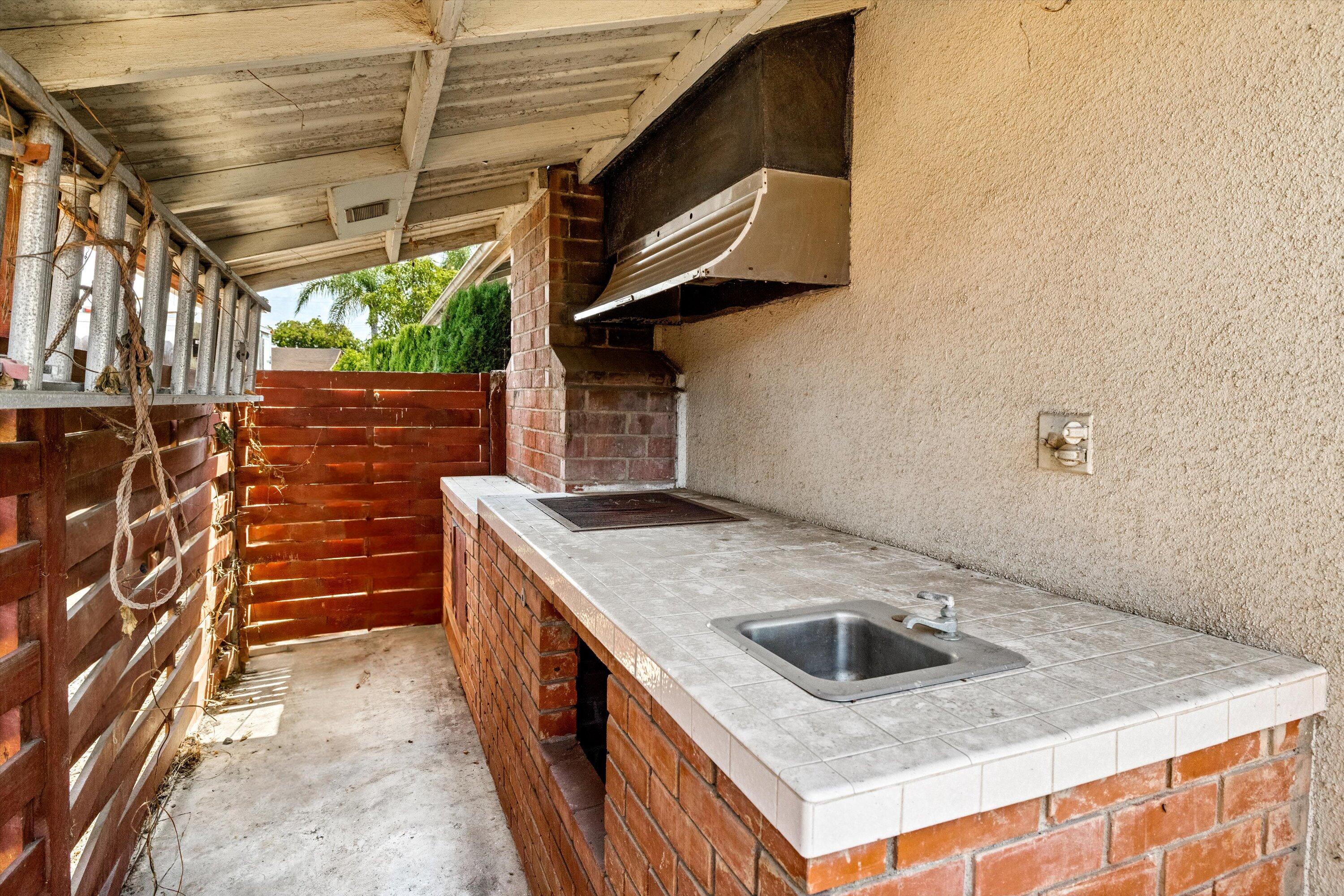 161 La Venta Drive