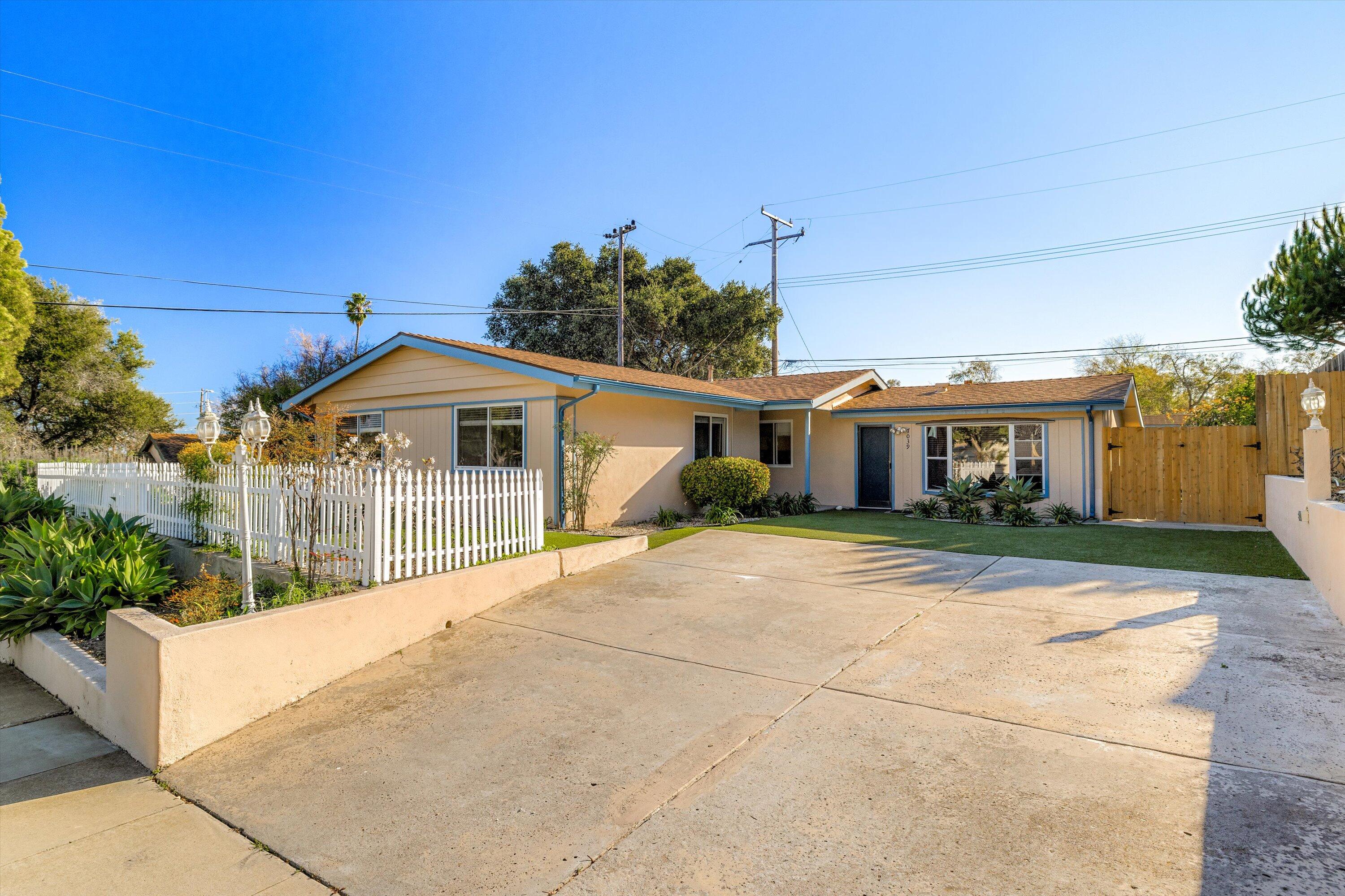 7039 Del Norte Drive