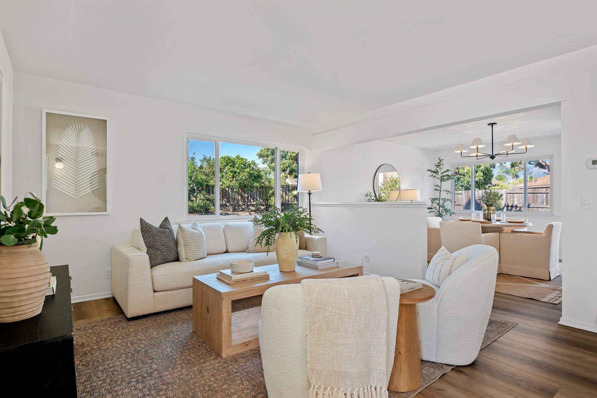 5082 Ella Lane