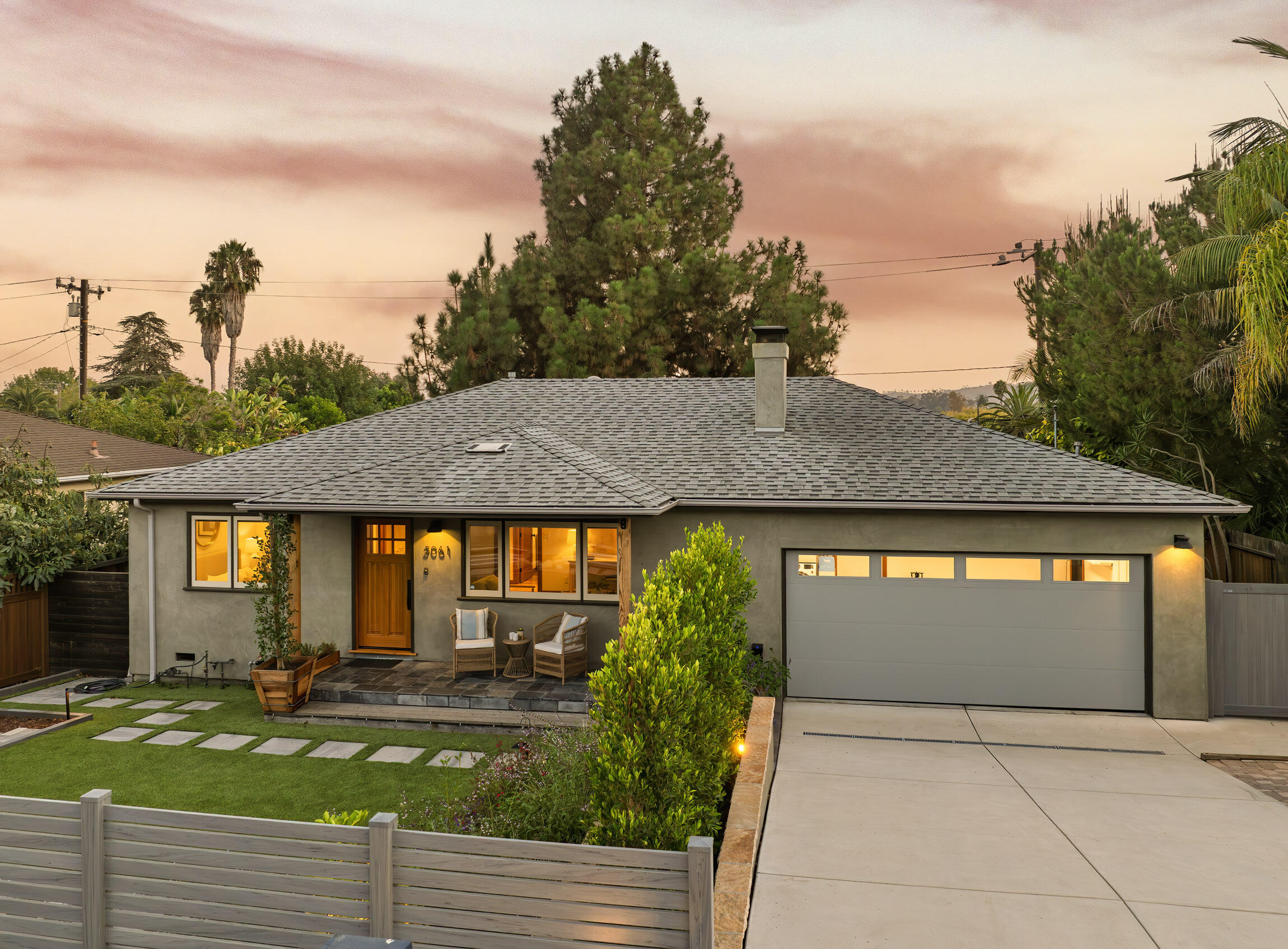 3061 Foothill Road