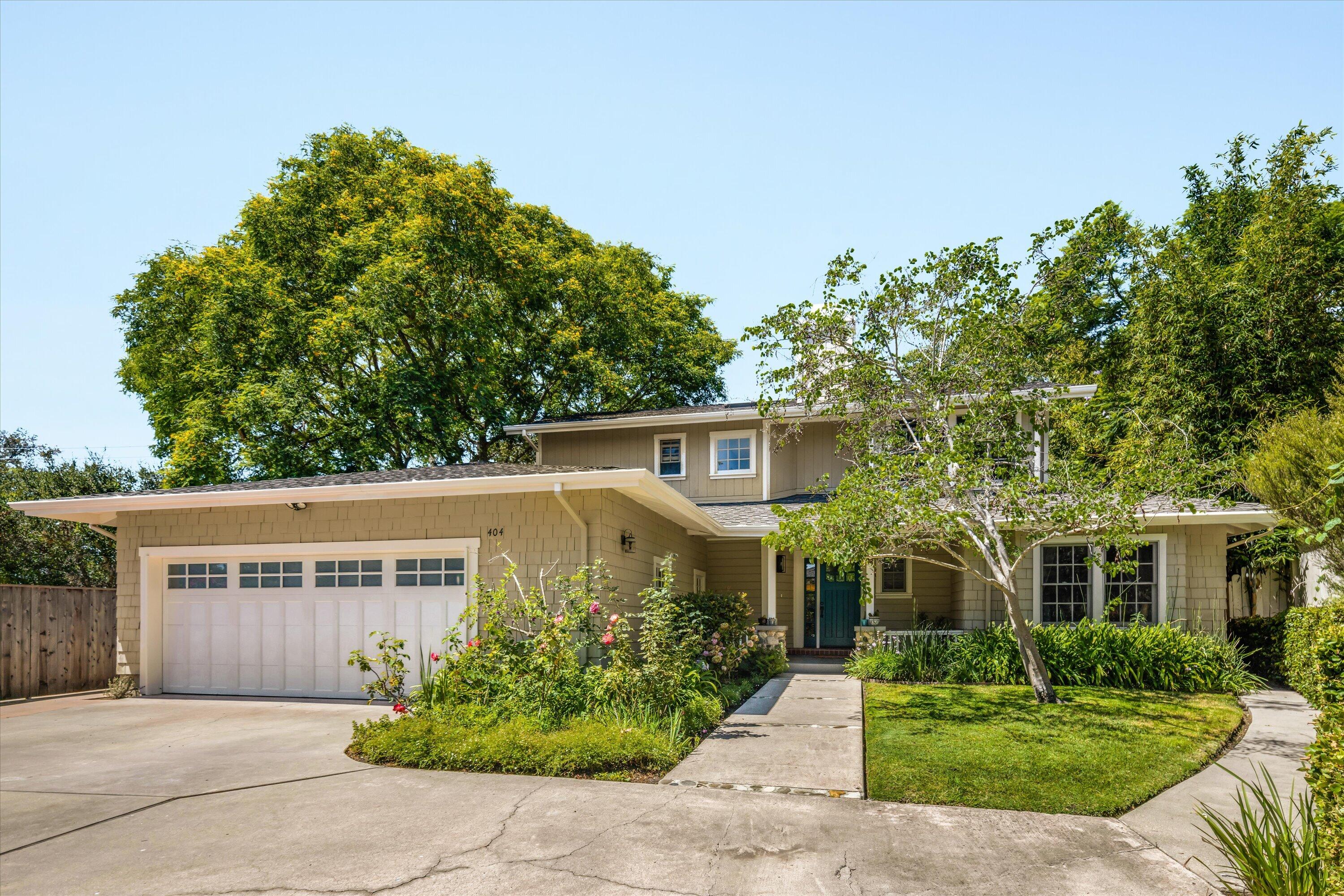 404 Los Robles Lane