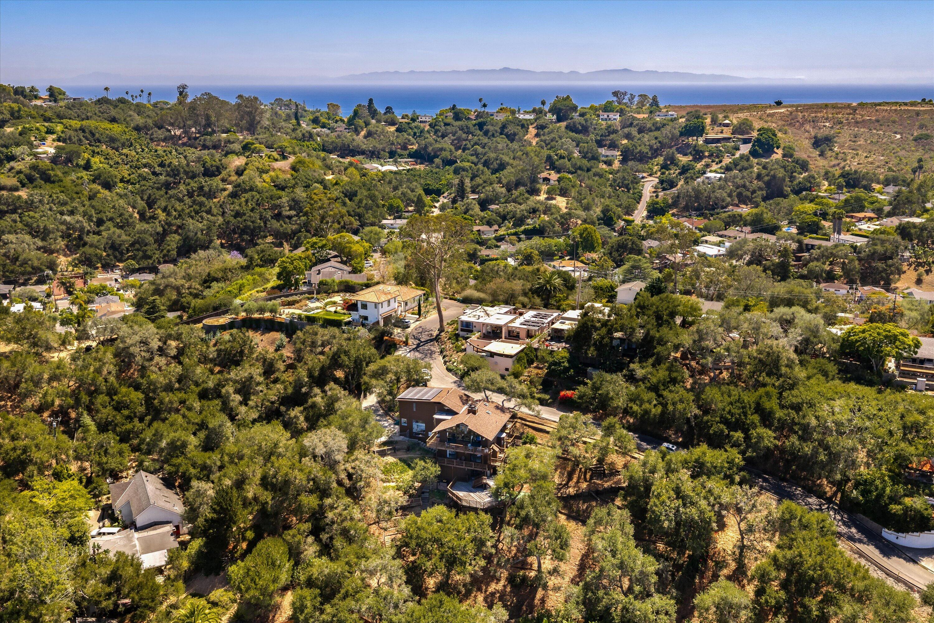 1401 La Cima Road