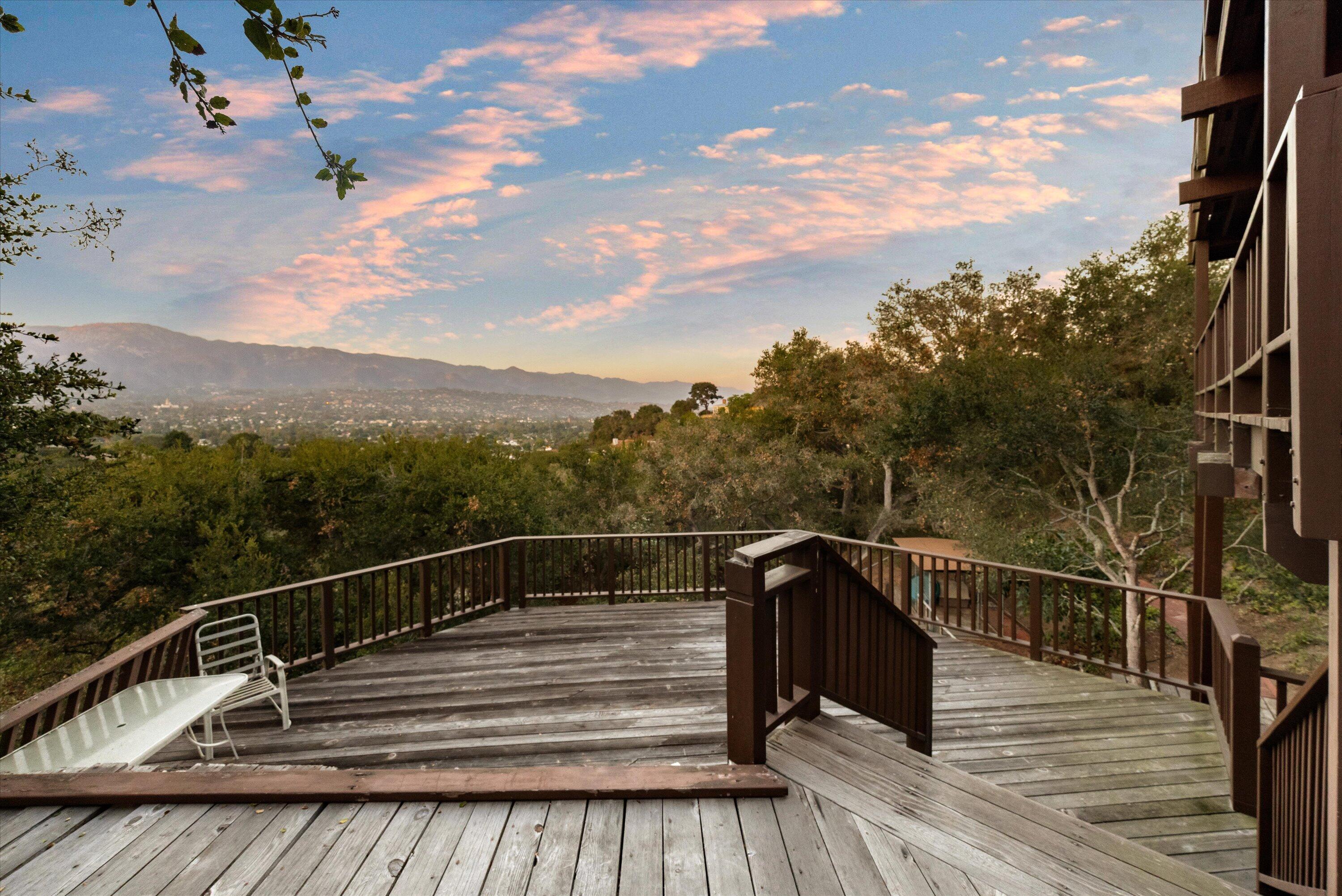 1401 La Cima Road