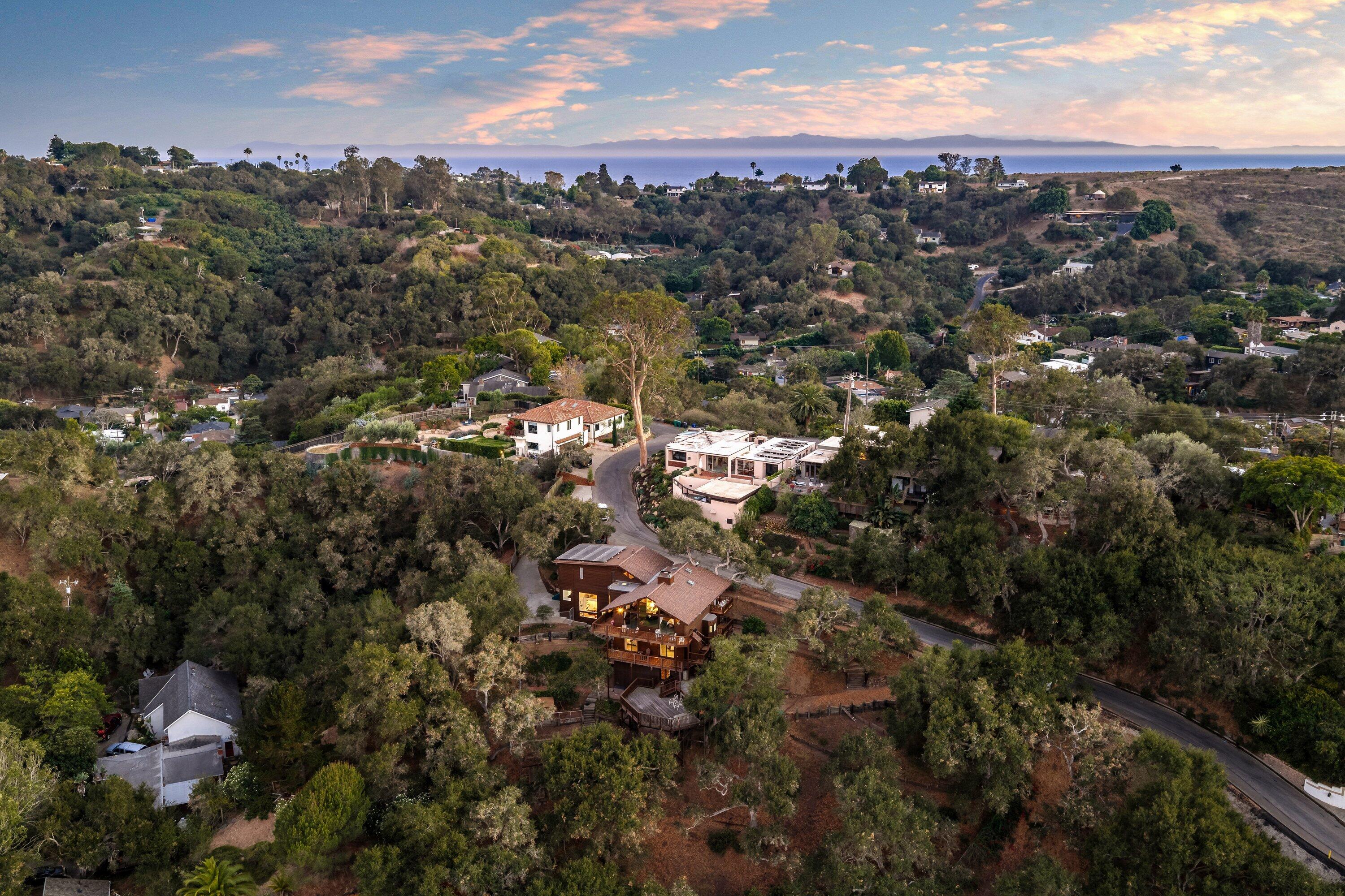 1401 La Cima Road