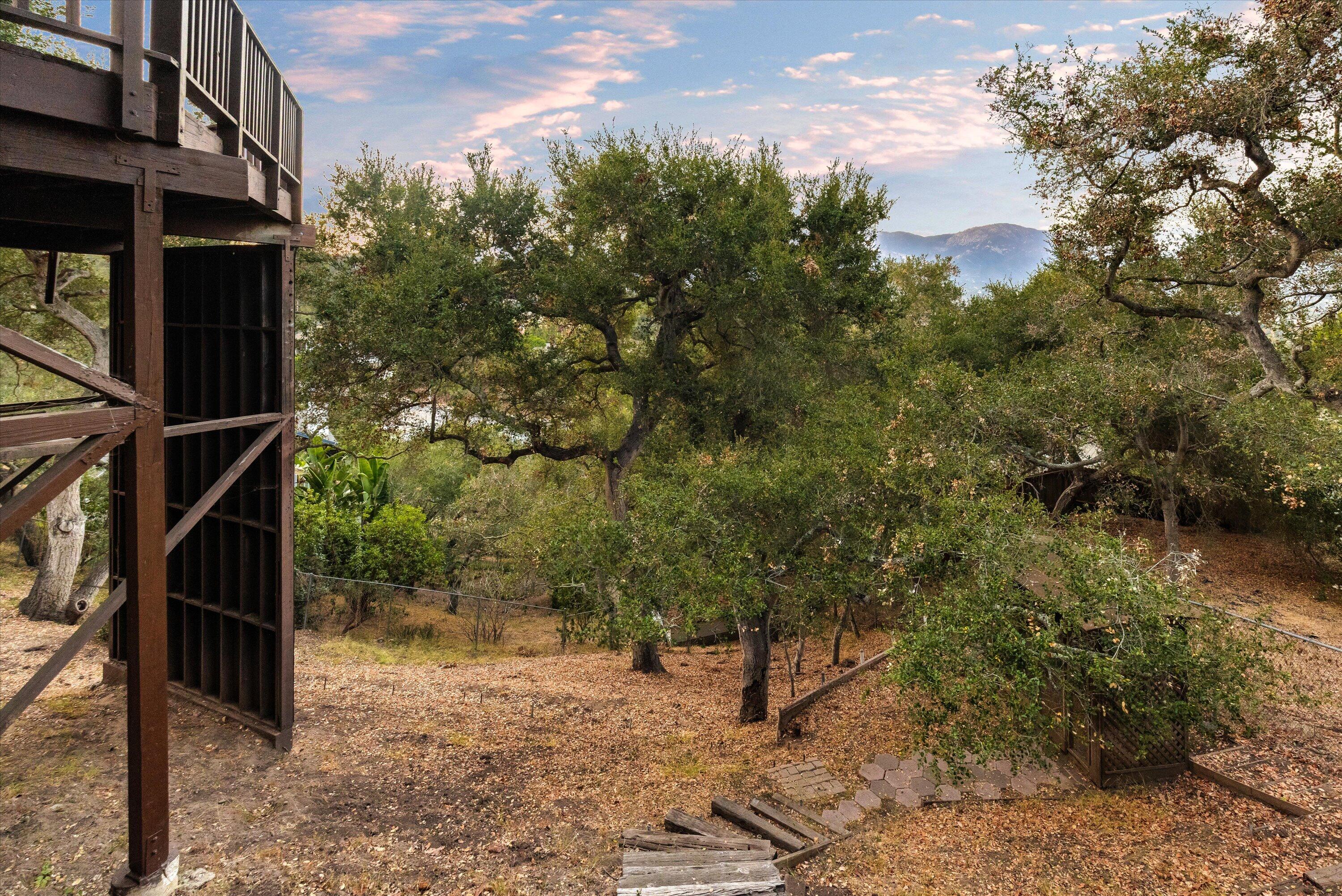 1401 La Cima Road