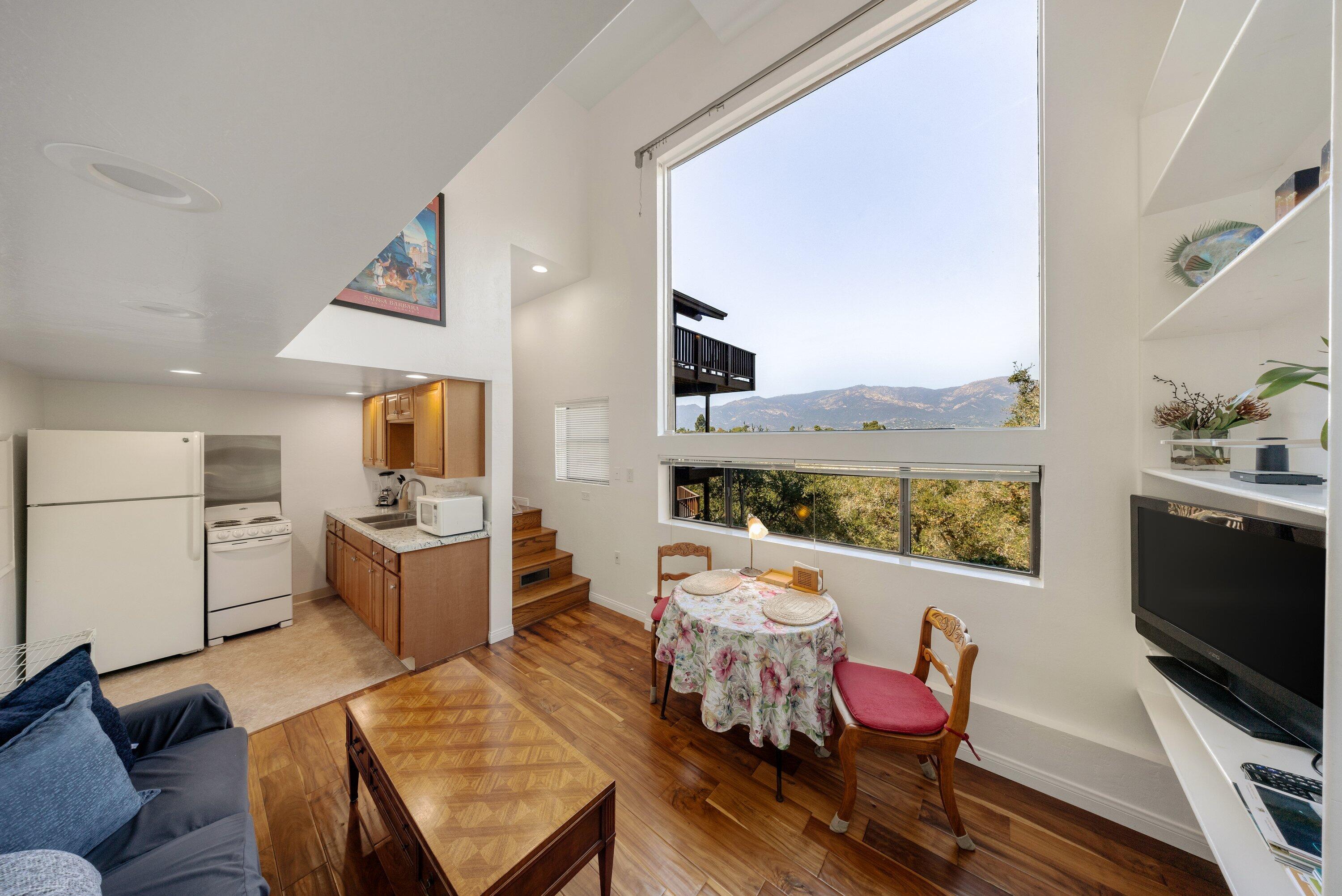 1401 La Cima Road