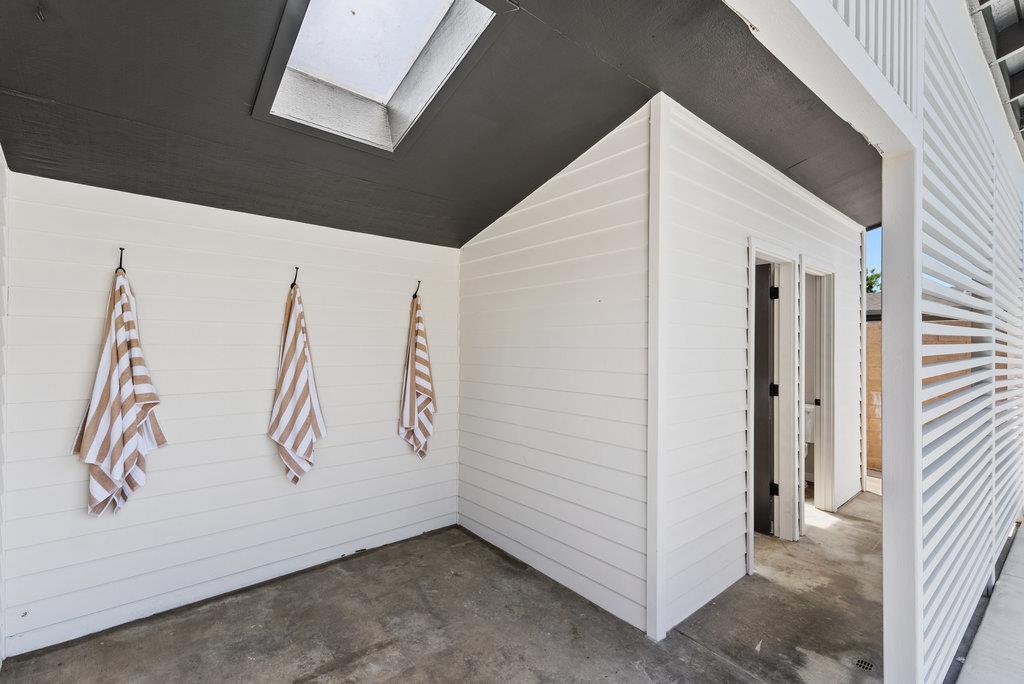2537 Orchard Street