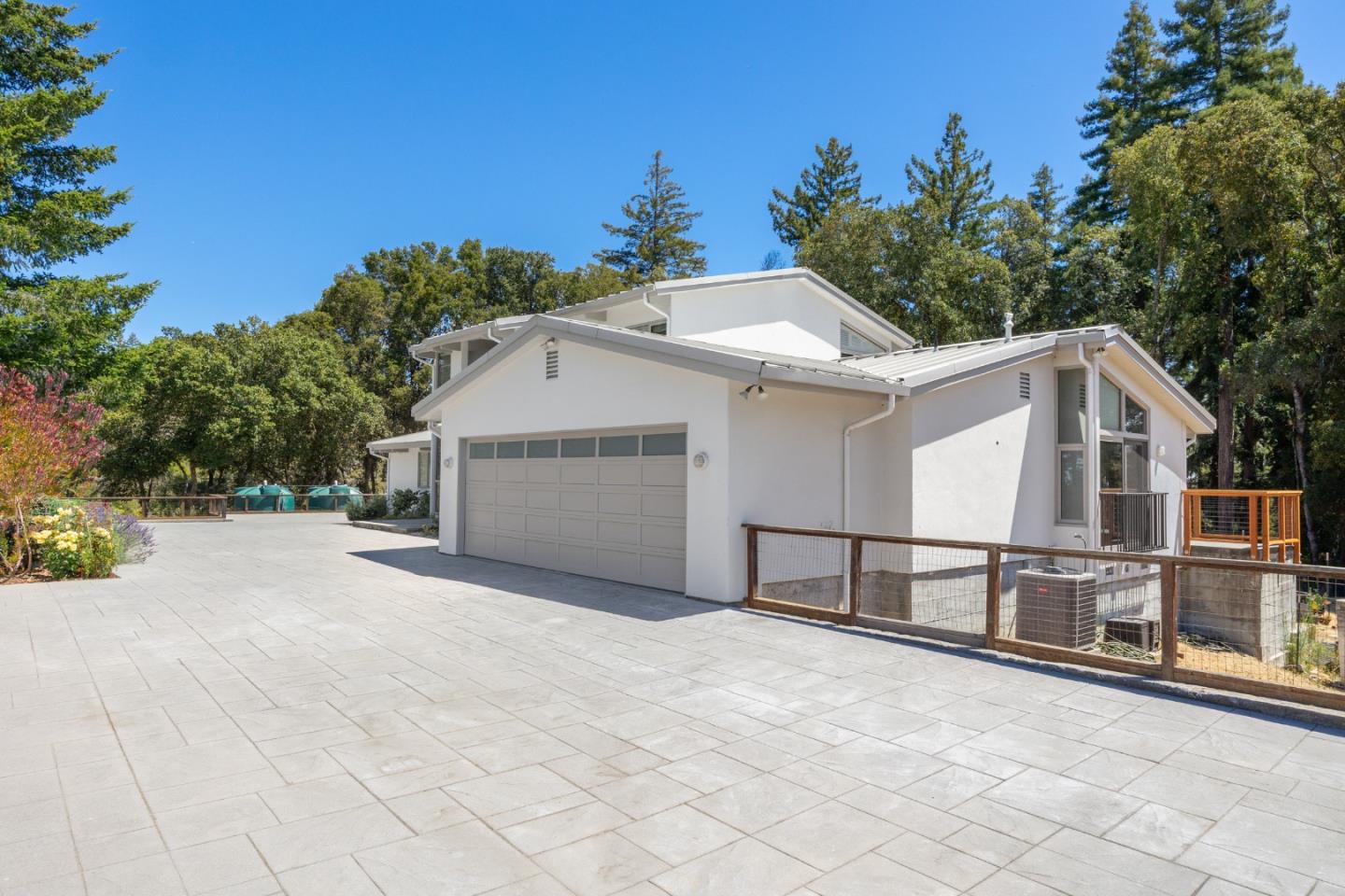 340 Twilight Lane