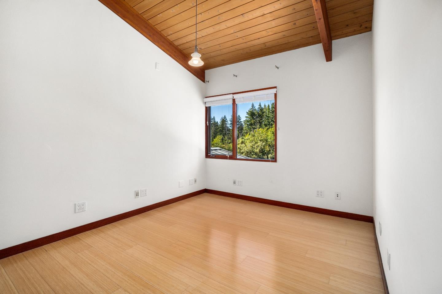 340 Twilight Lane
