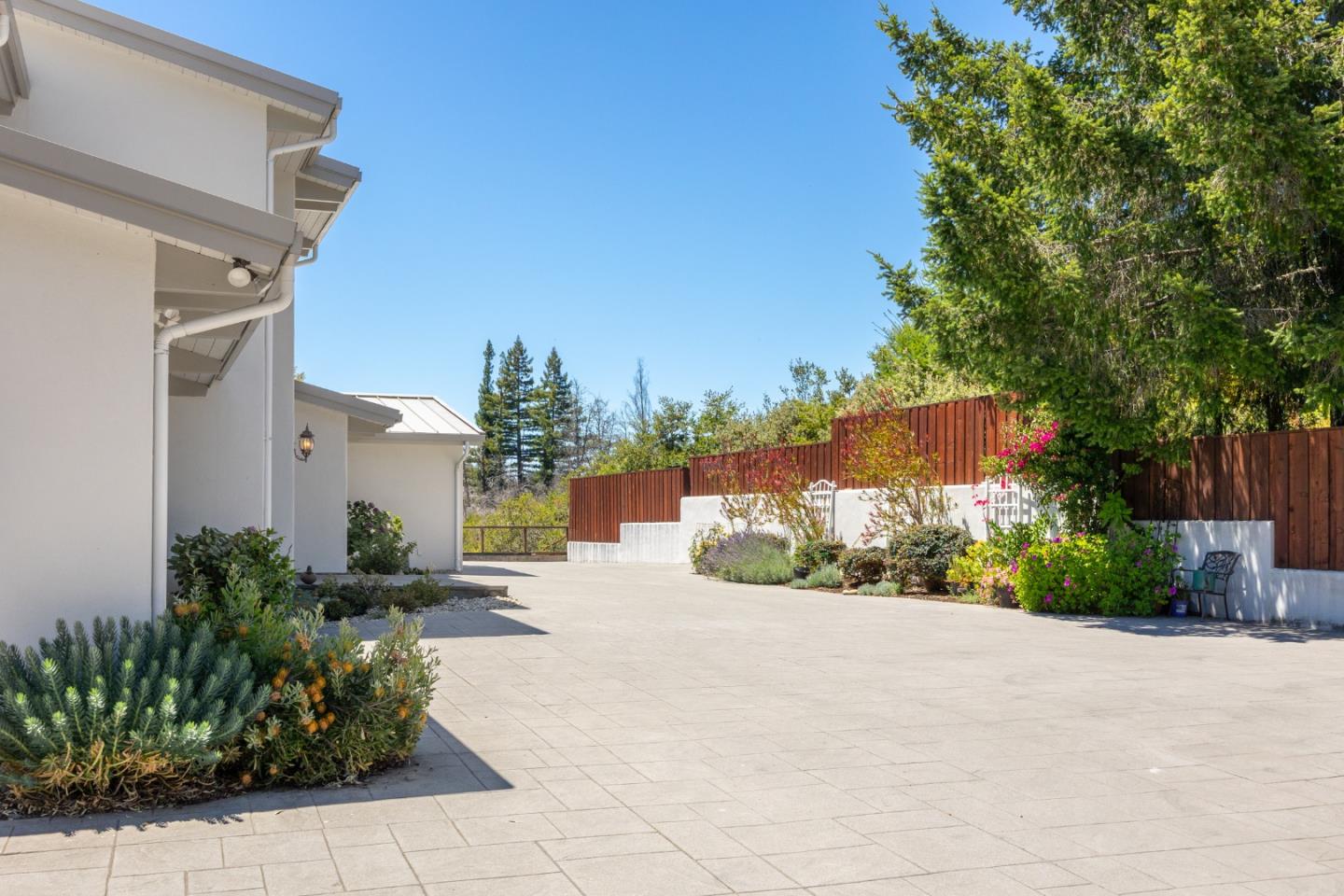 340 Twilight Lane