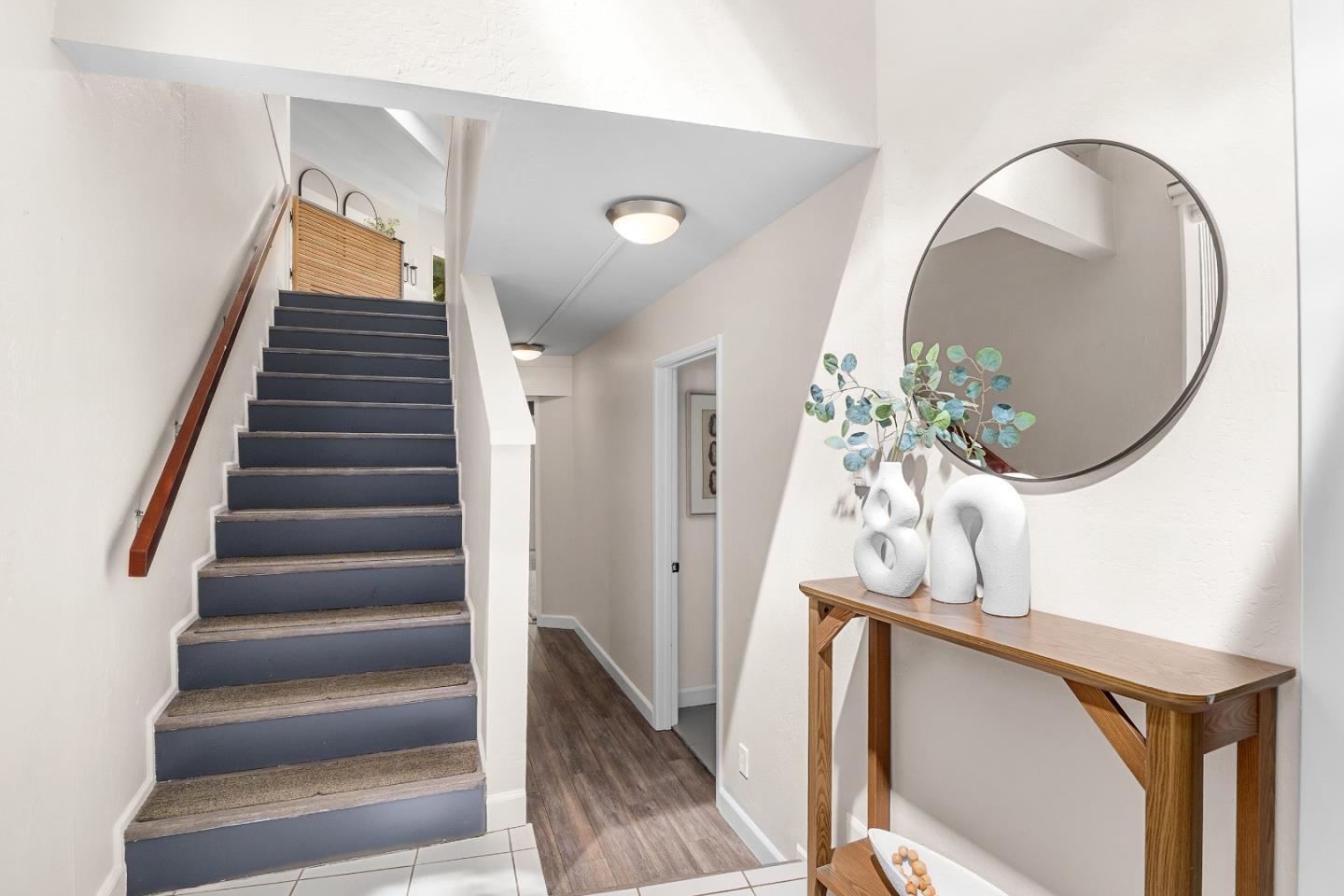 321 Valencia Road