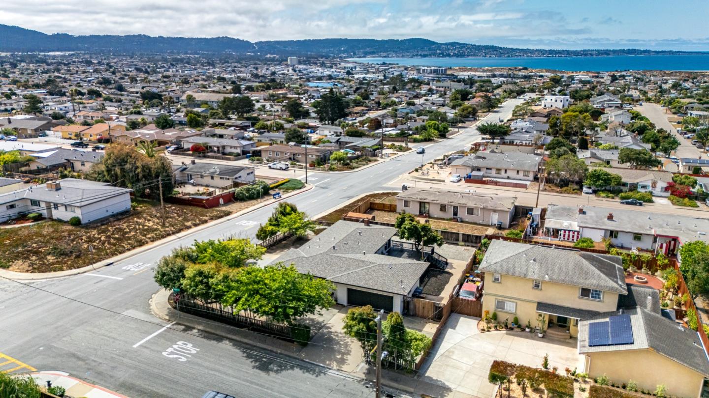 1655 Ord Grove Avenue