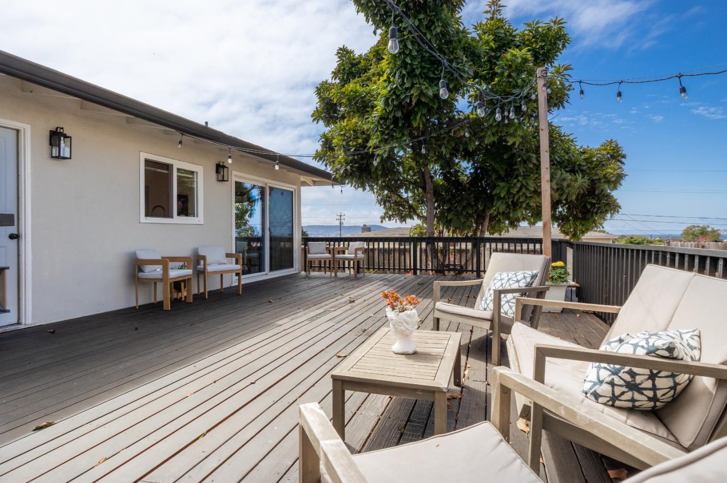 1655 Ord Grove Avenue