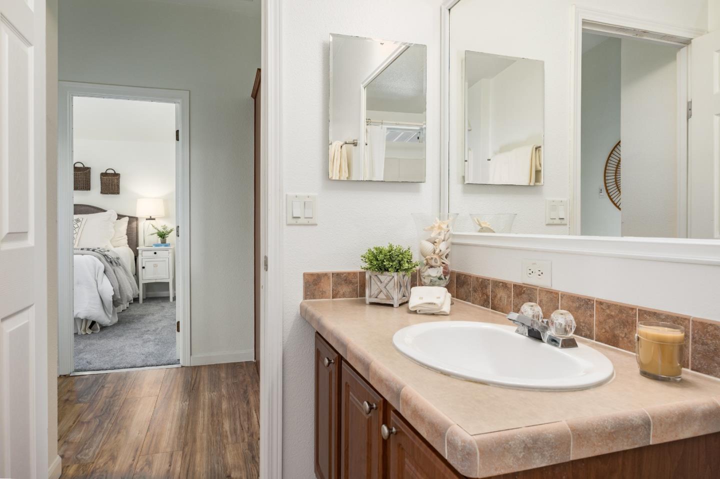 165 Anita Avenue Unit: 165