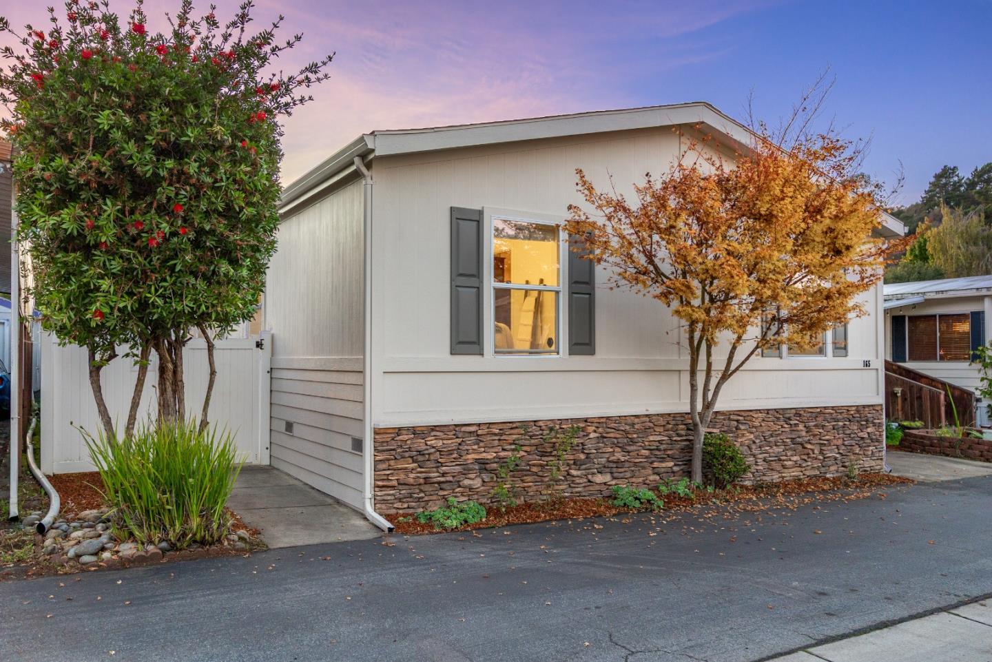 165 Anita Avenue Unit: 165