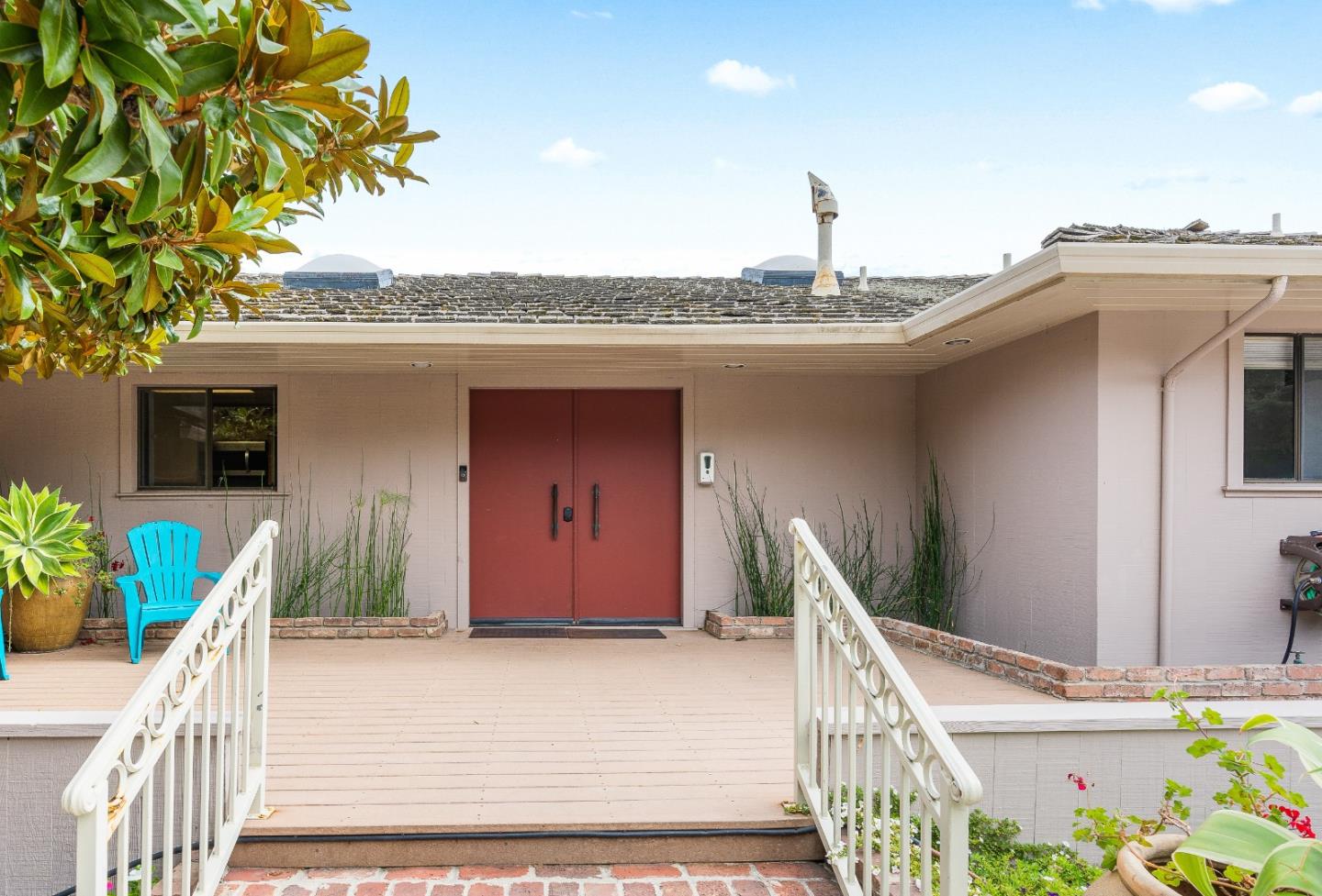 4600 Opal Cliff Drive