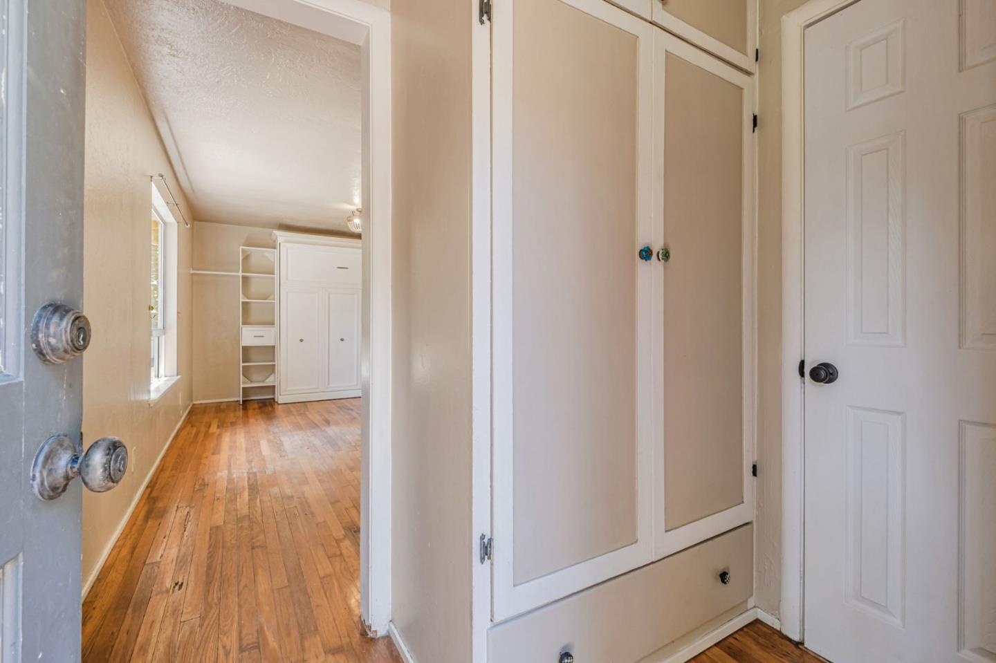 4858 Freedom Boulevard