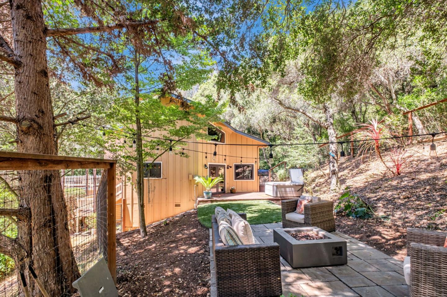 4858 Freedom Boulevard