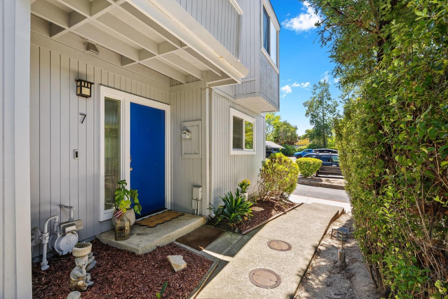 1200 Capitola Road 7