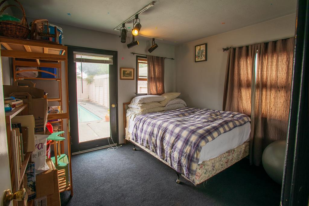 1320 El Dorado AVE