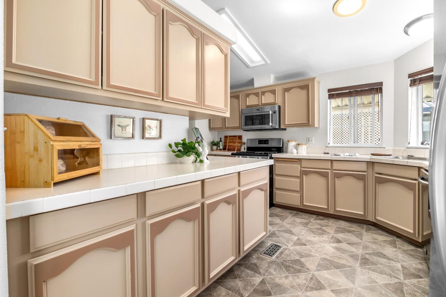 444 Whispering Pines DR 174